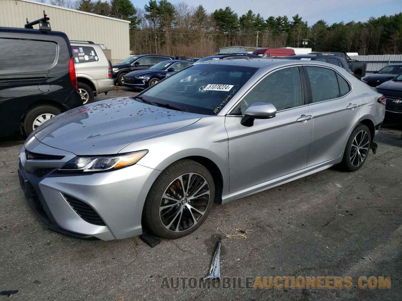 4T1B11HK1JU596792 TOYOTA CAMRY 2018