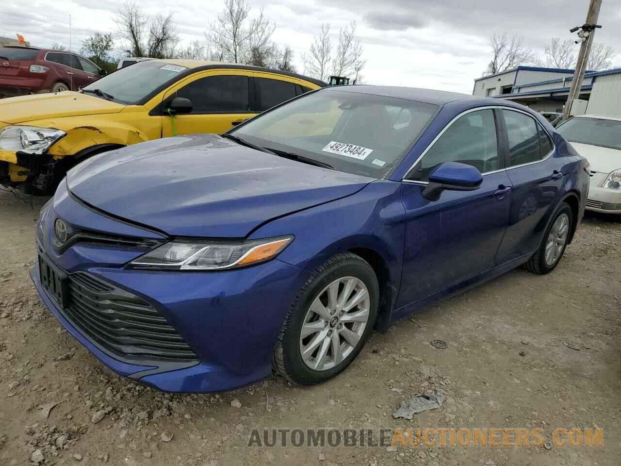 4T1B11HK1JU622713 TOYOTA CAMRY 2018