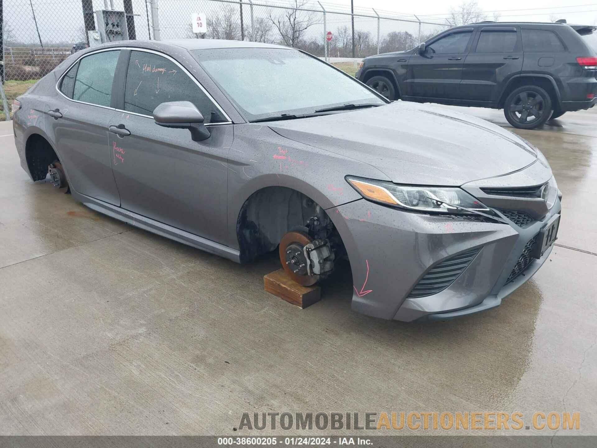 4T1B11HK1JU634148 TOYOTA CAMRY 2018