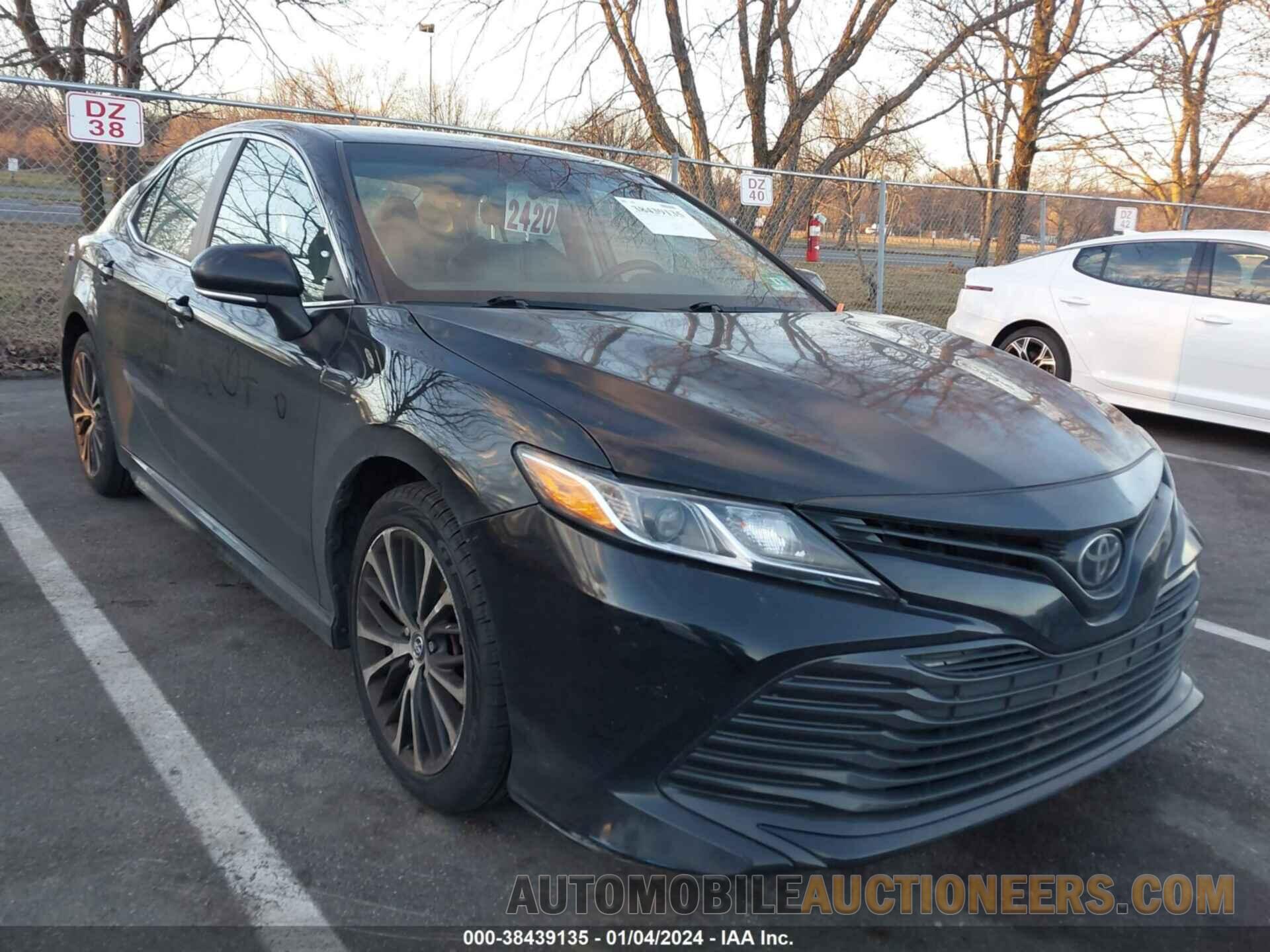 4T1B11HK1JU655551 TOYOTA CAMRY 2018