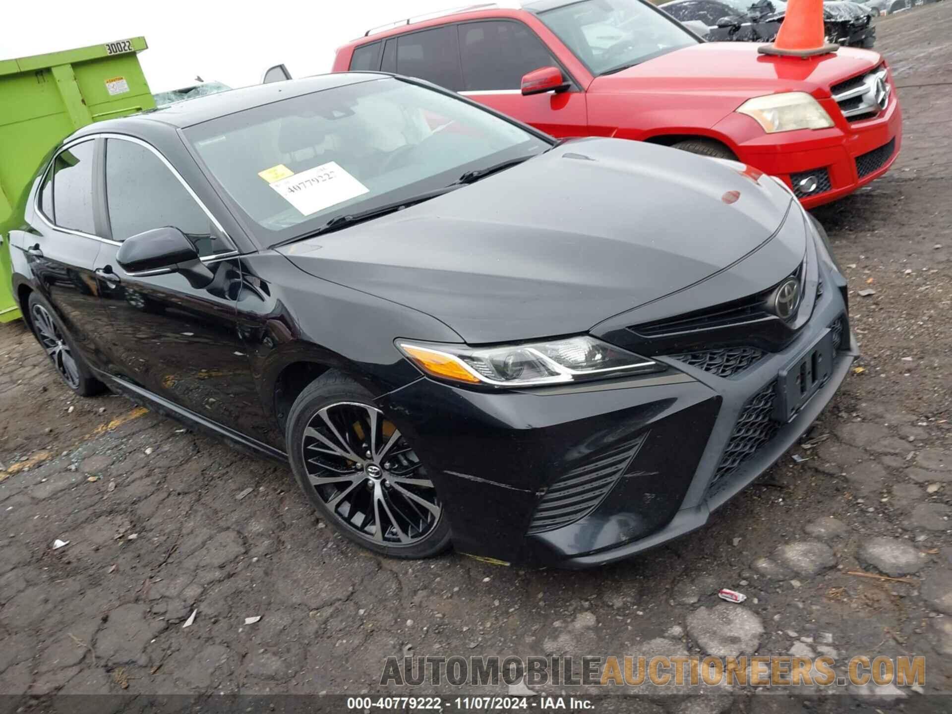 4T1B11HK1JU661754 TOYOTA CAMRY 2018