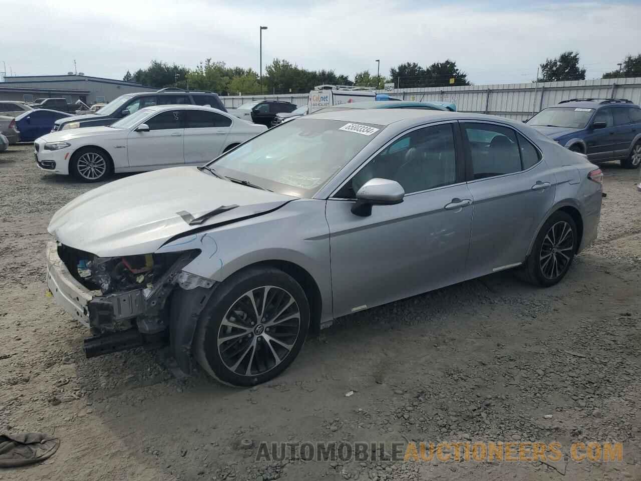 4T1B11HK1JU664508 TOYOTA CAMRY 2018