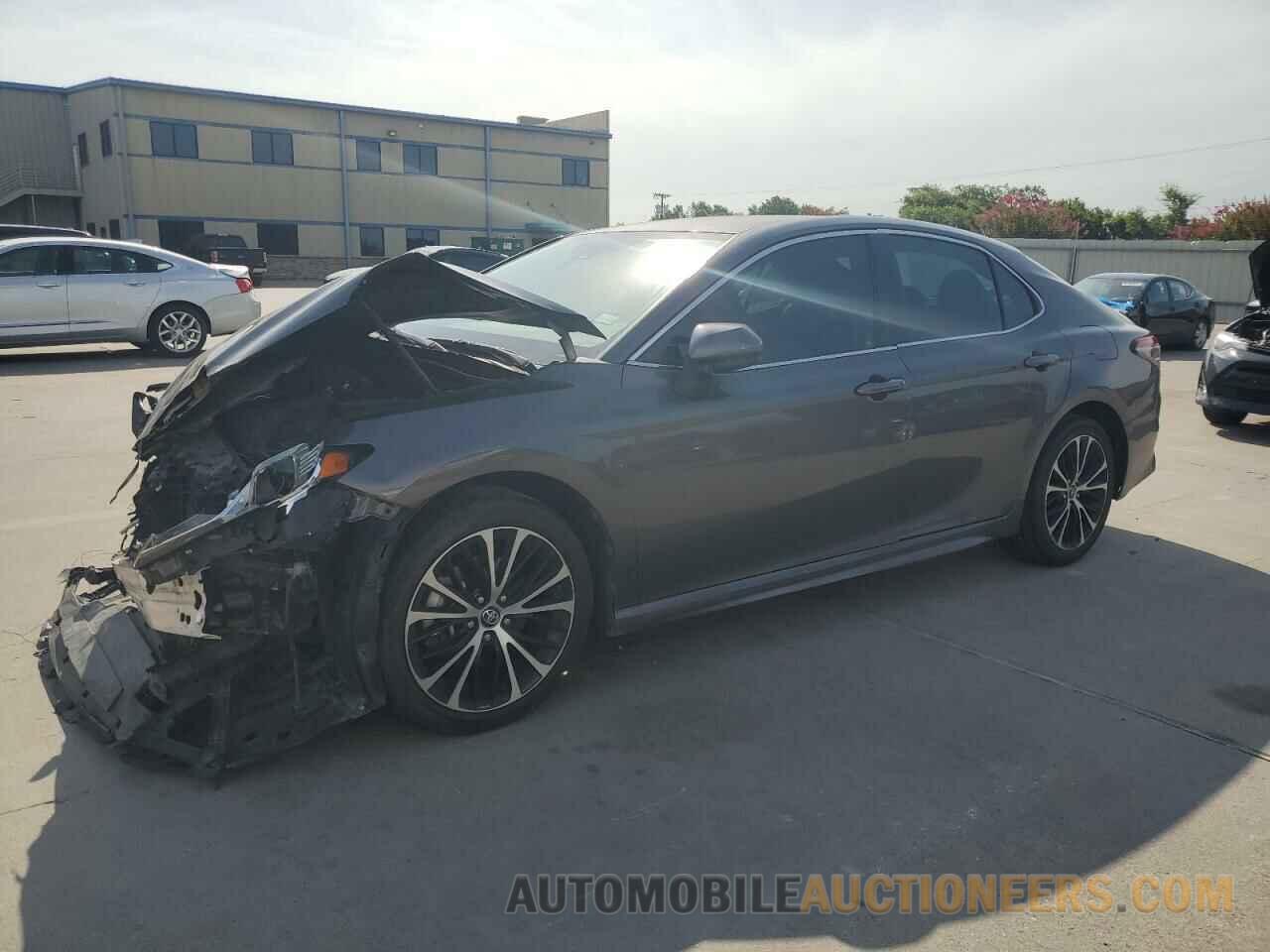 4T1B11HK1KU162535 TOYOTA CAMRY 2019