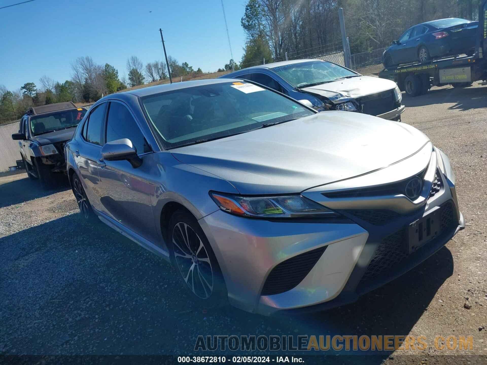 4T1B11HK1KU174247 TOYOTA CAMRY 2019