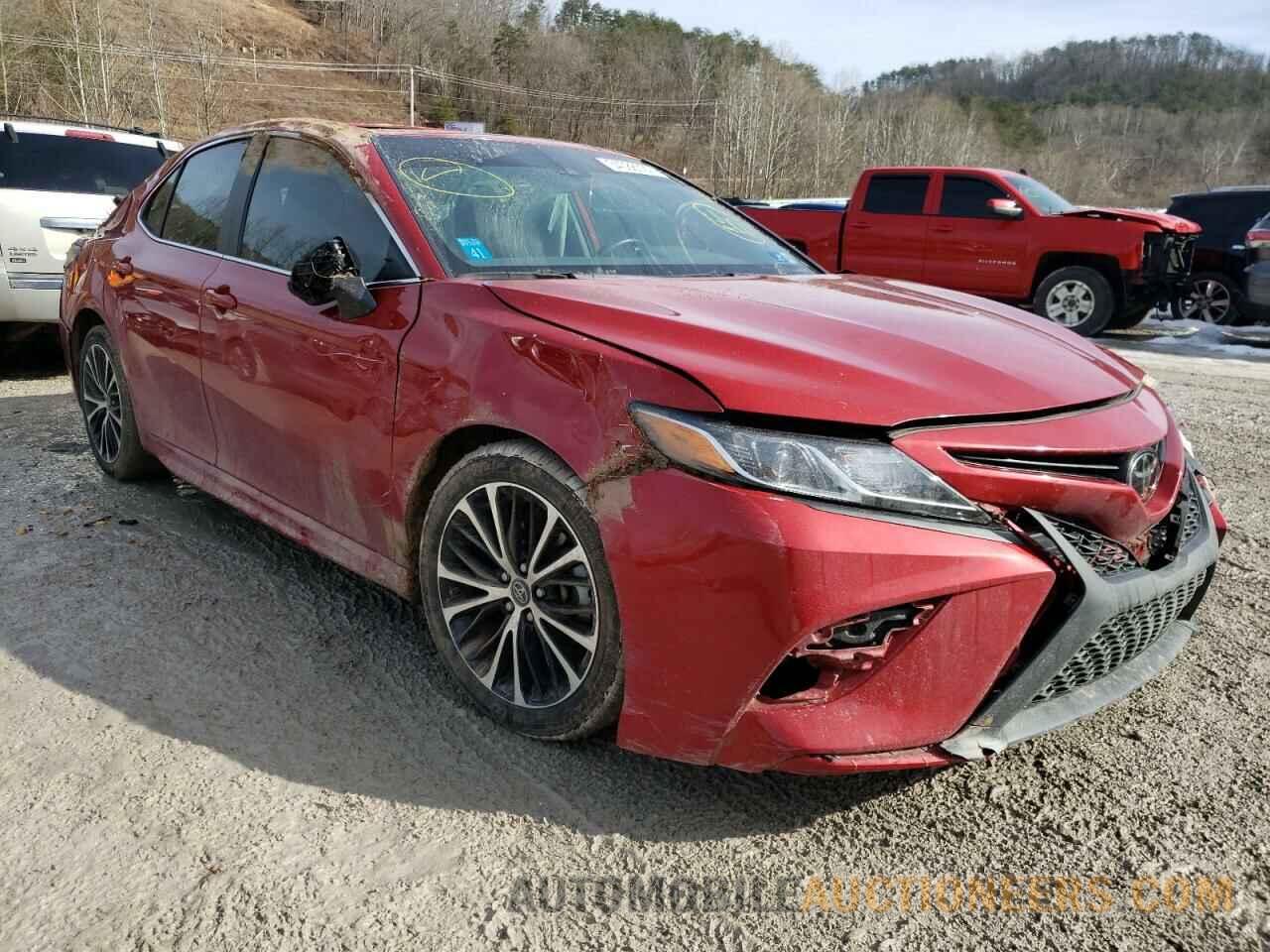 4T1B11HK1KU180520 TOYOTA CAMRY 2019