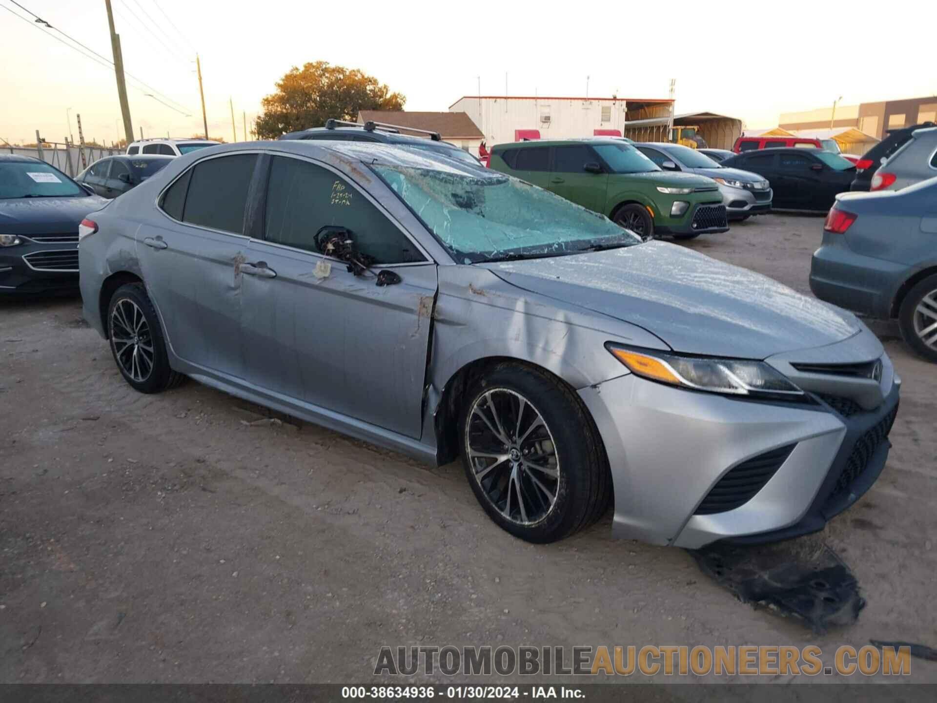 4T1B11HK1KU181523 TOYOTA CAMRY 2019