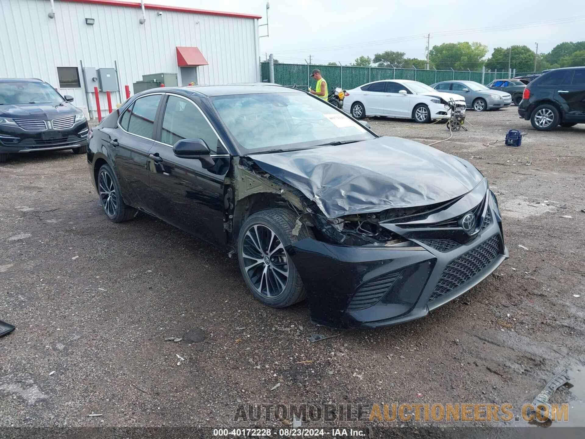 4T1B11HK1KU188262 TOYOTA CAMRY 2019