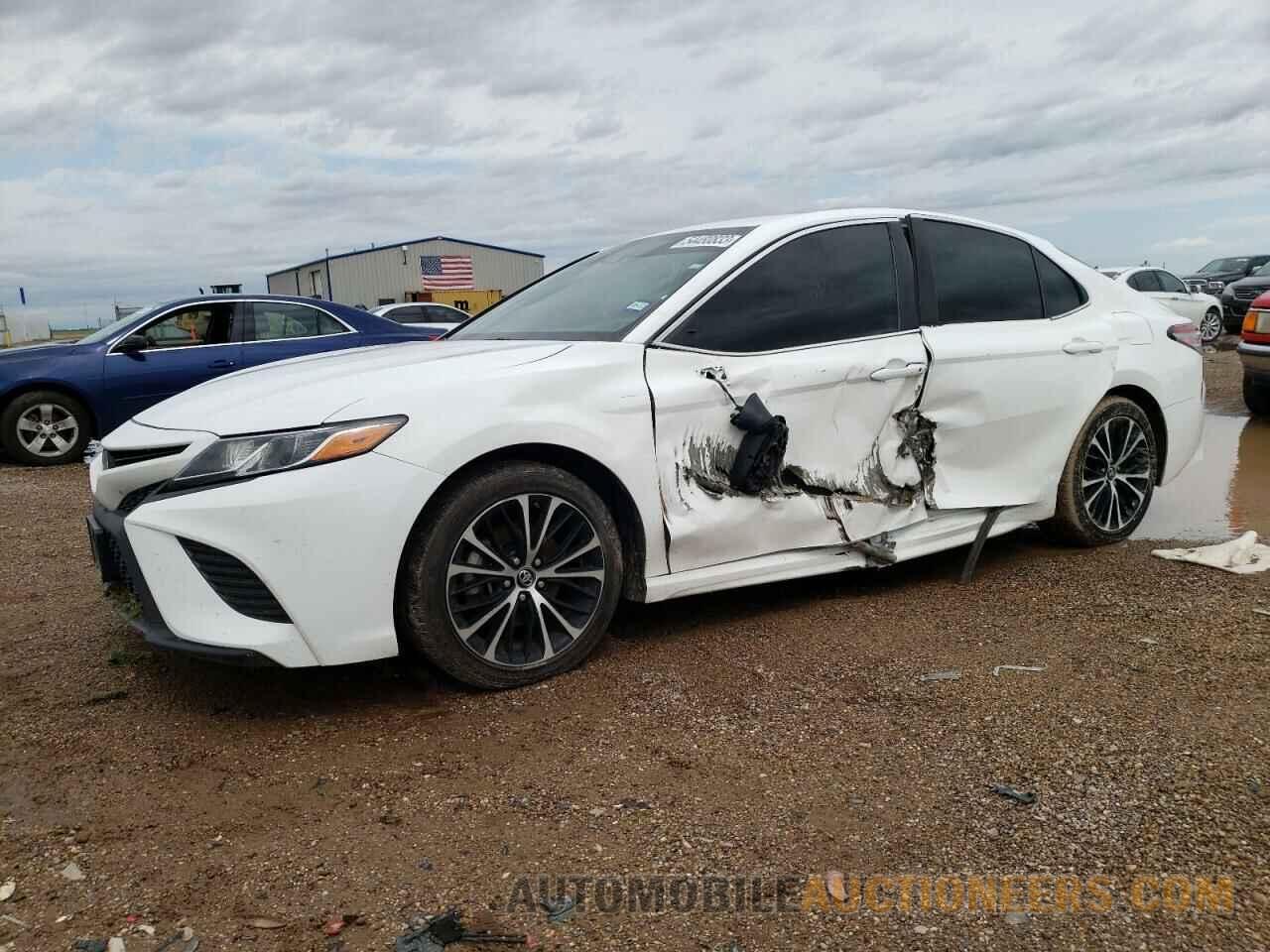 4T1B11HK1KU206923 TOYOTA CAMRY 2019