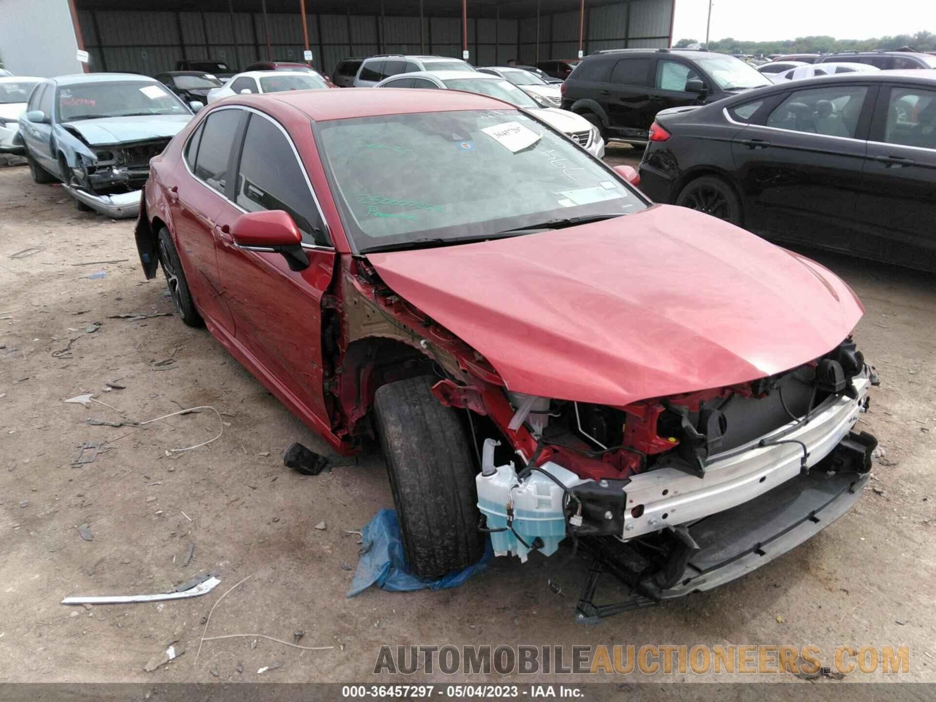 4T1B11HK1KU207943 TOYOTA CAMRY 2019