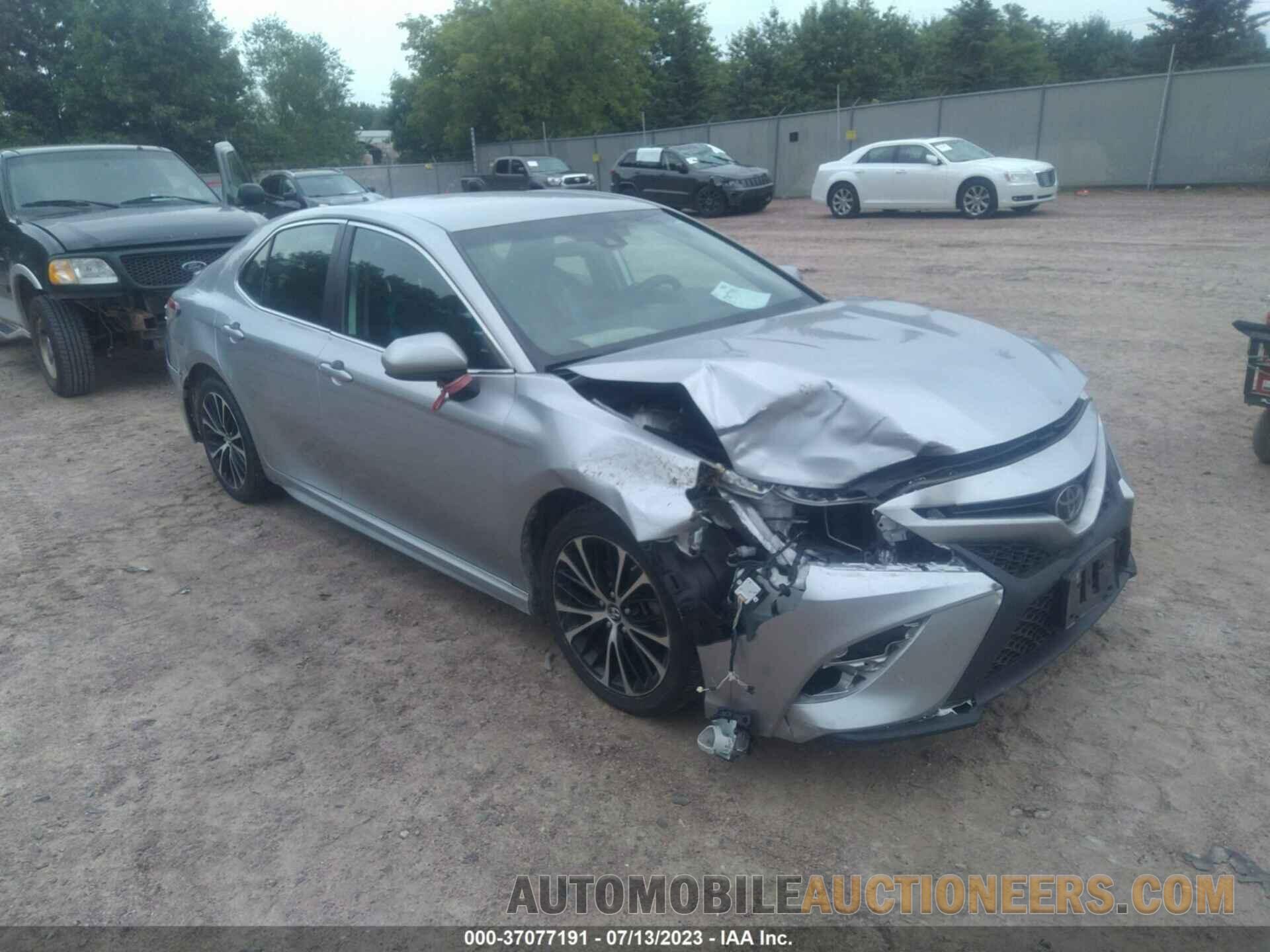 4T1B11HK1KU209675 TOYOTA CAMRY 2019