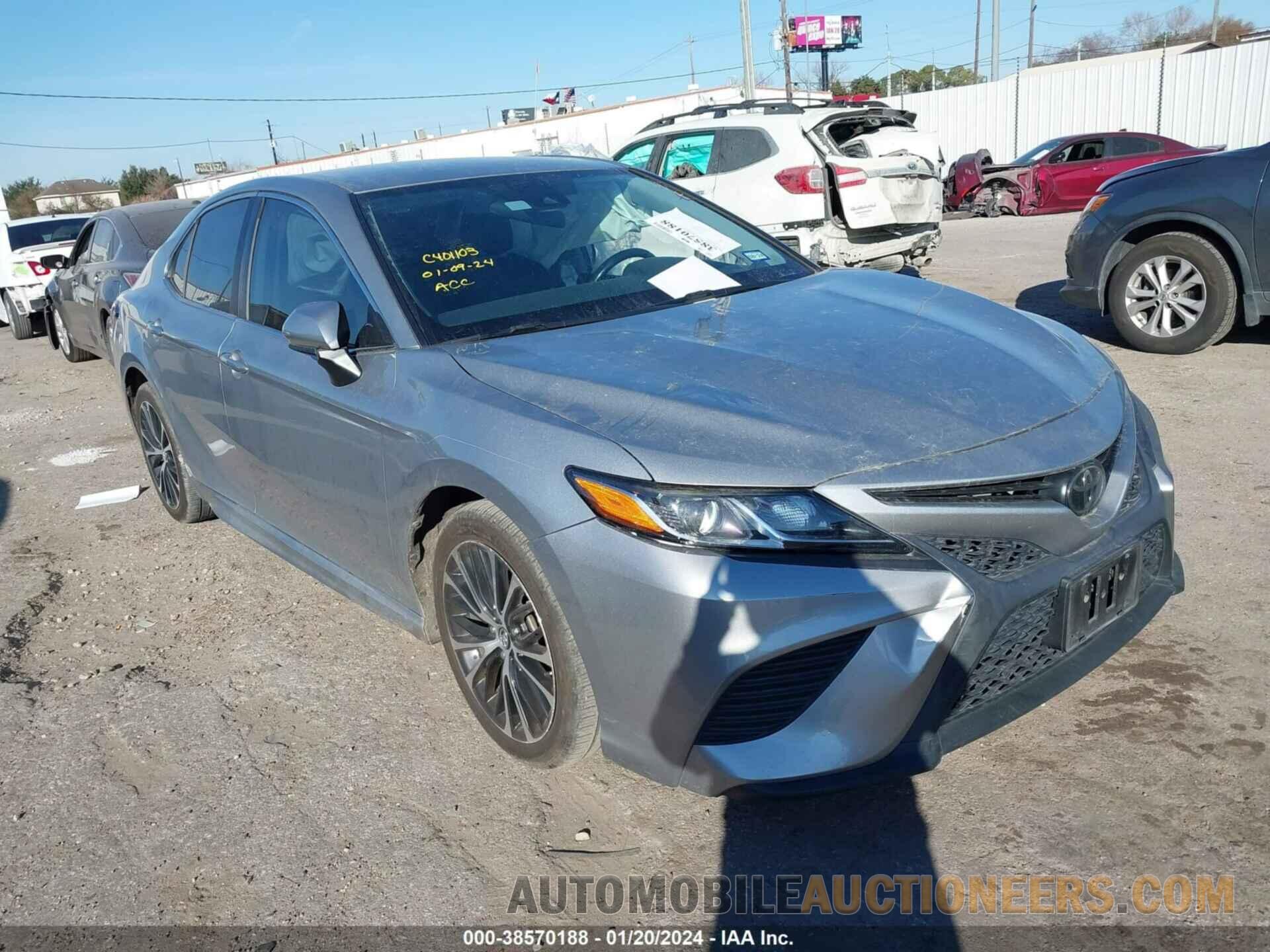 4T1B11HK1KU209742 TOYOTA CAMRY 2019