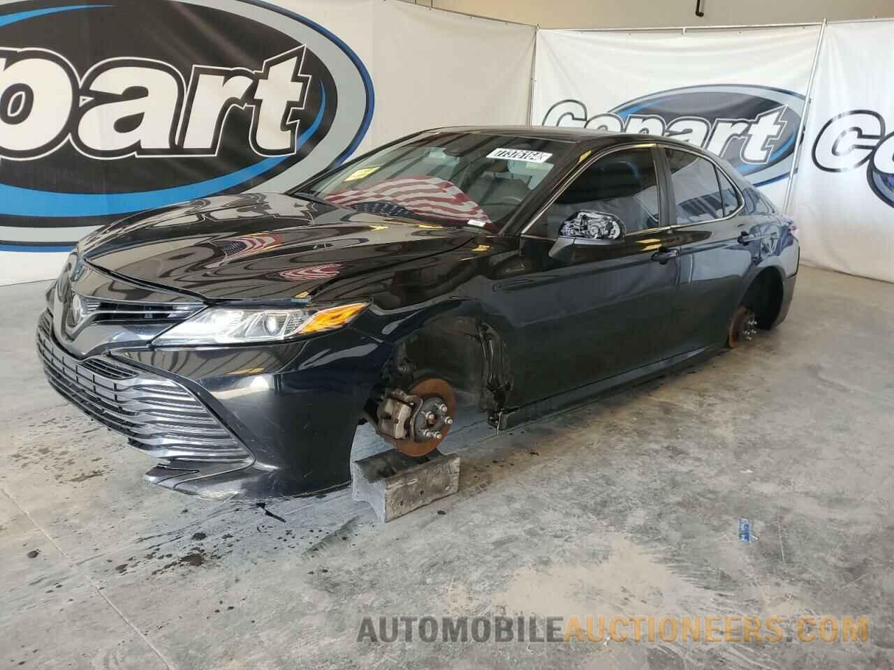 4T1B11HK1KU219123 TOYOTA CAMRY 2019