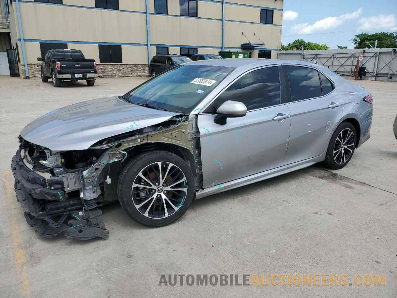 4T1B11HK1KU226833 TOYOTA CAMRY 2019