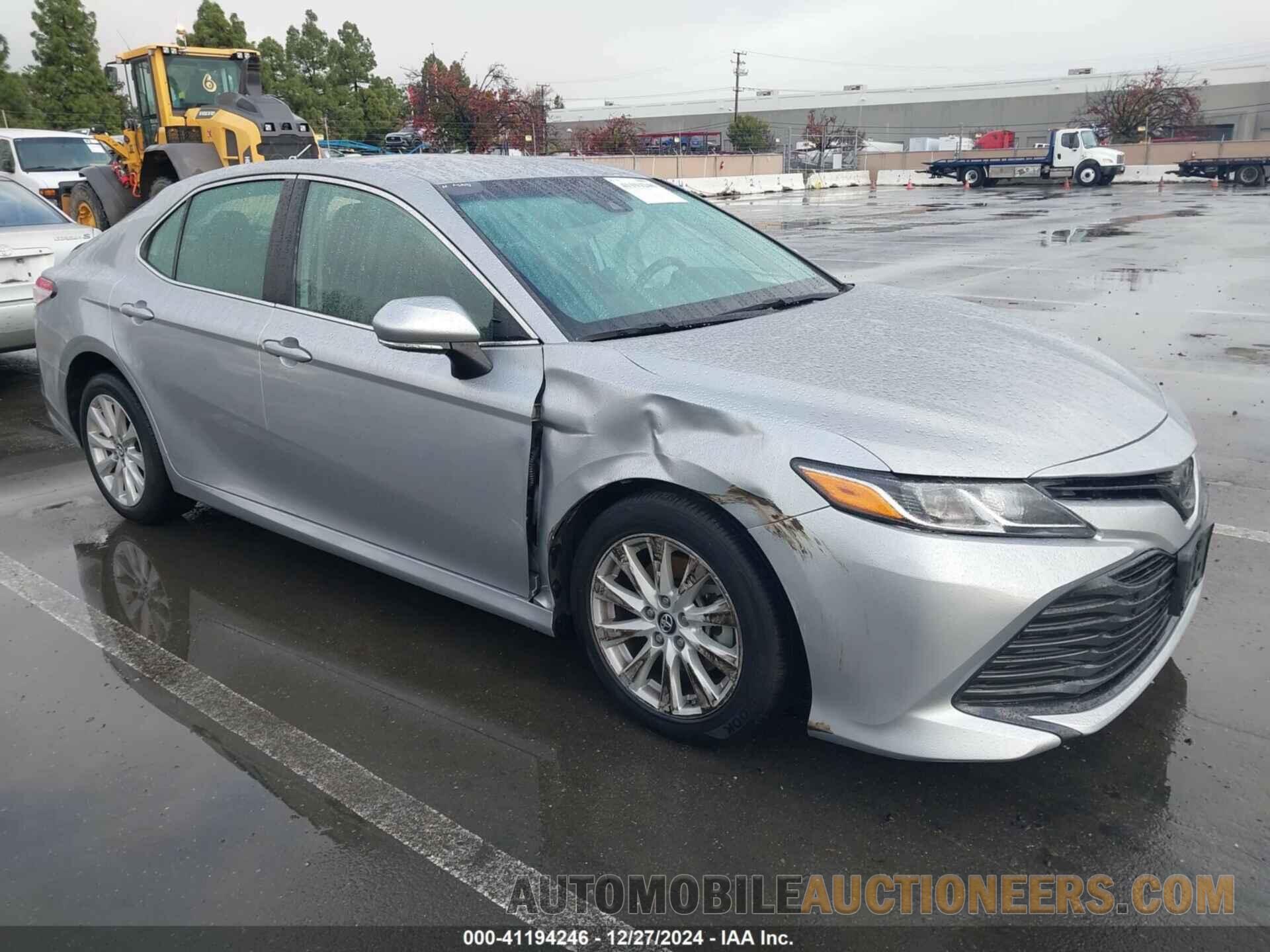 4T1B11HK1KU232499 TOYOTA CAMRY 2019