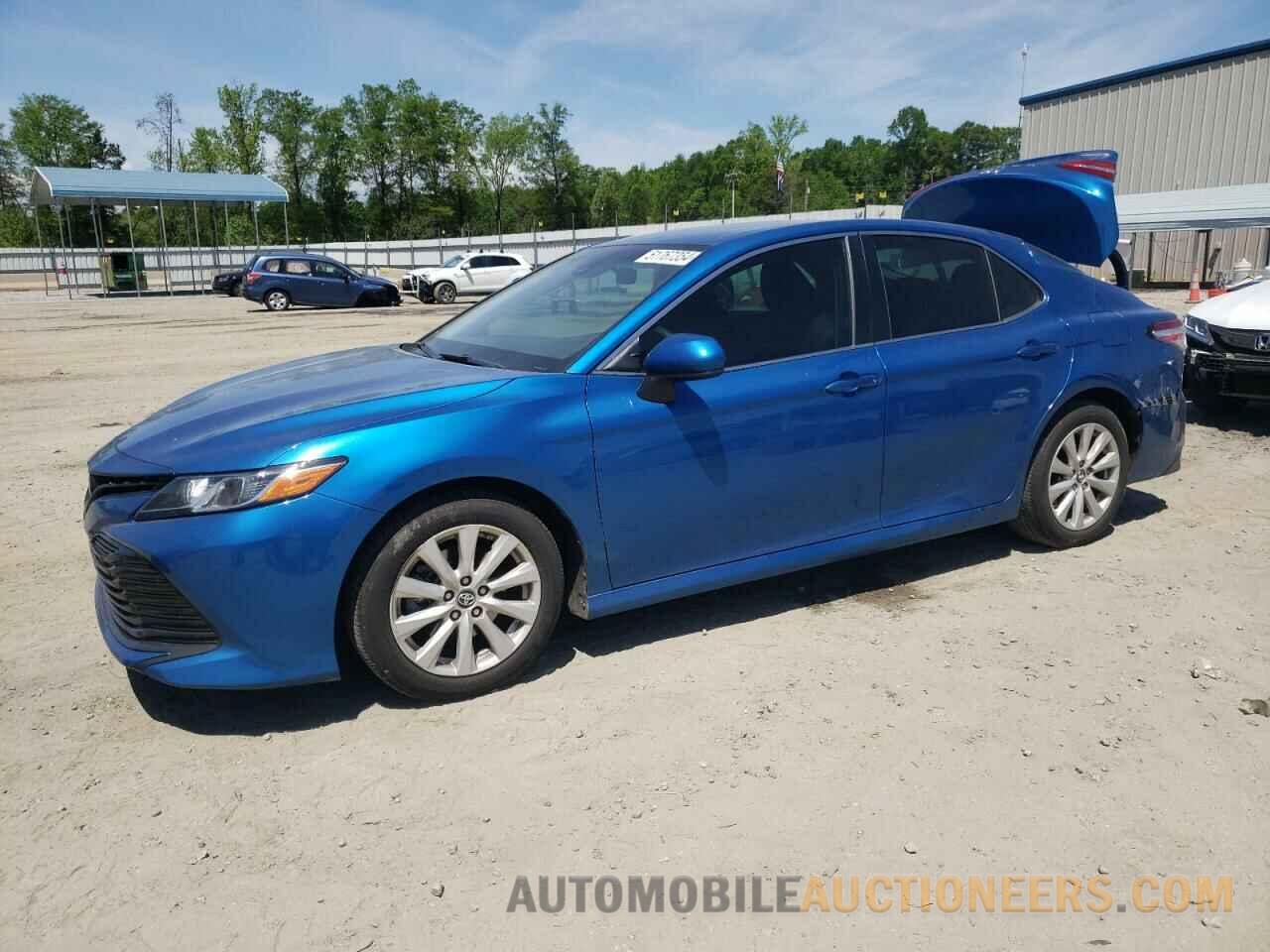 4T1B11HK1KU234737 TOYOTA CAMRY 2019