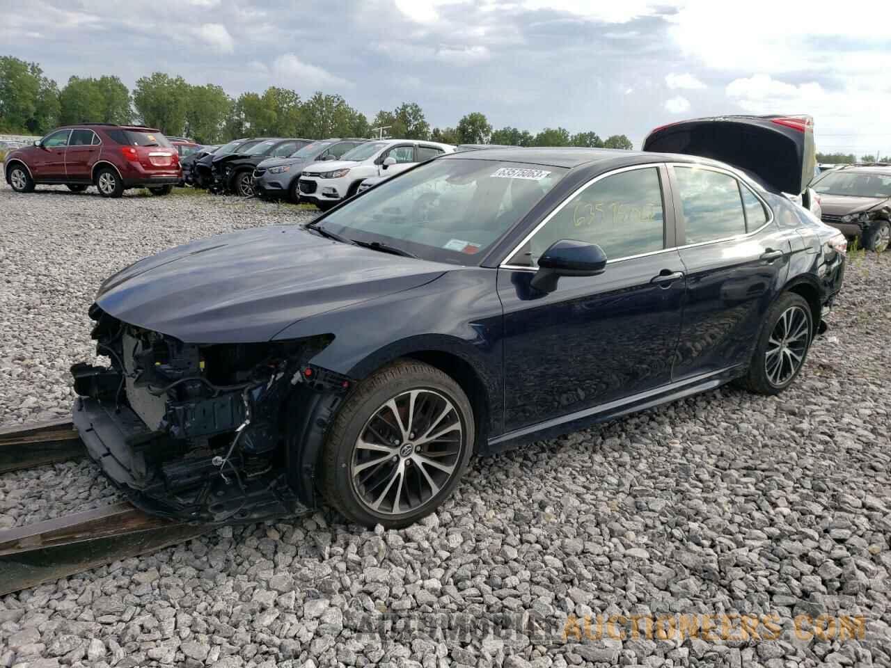 4T1B11HK1KU238450 TOYOTA CAMRY 2019