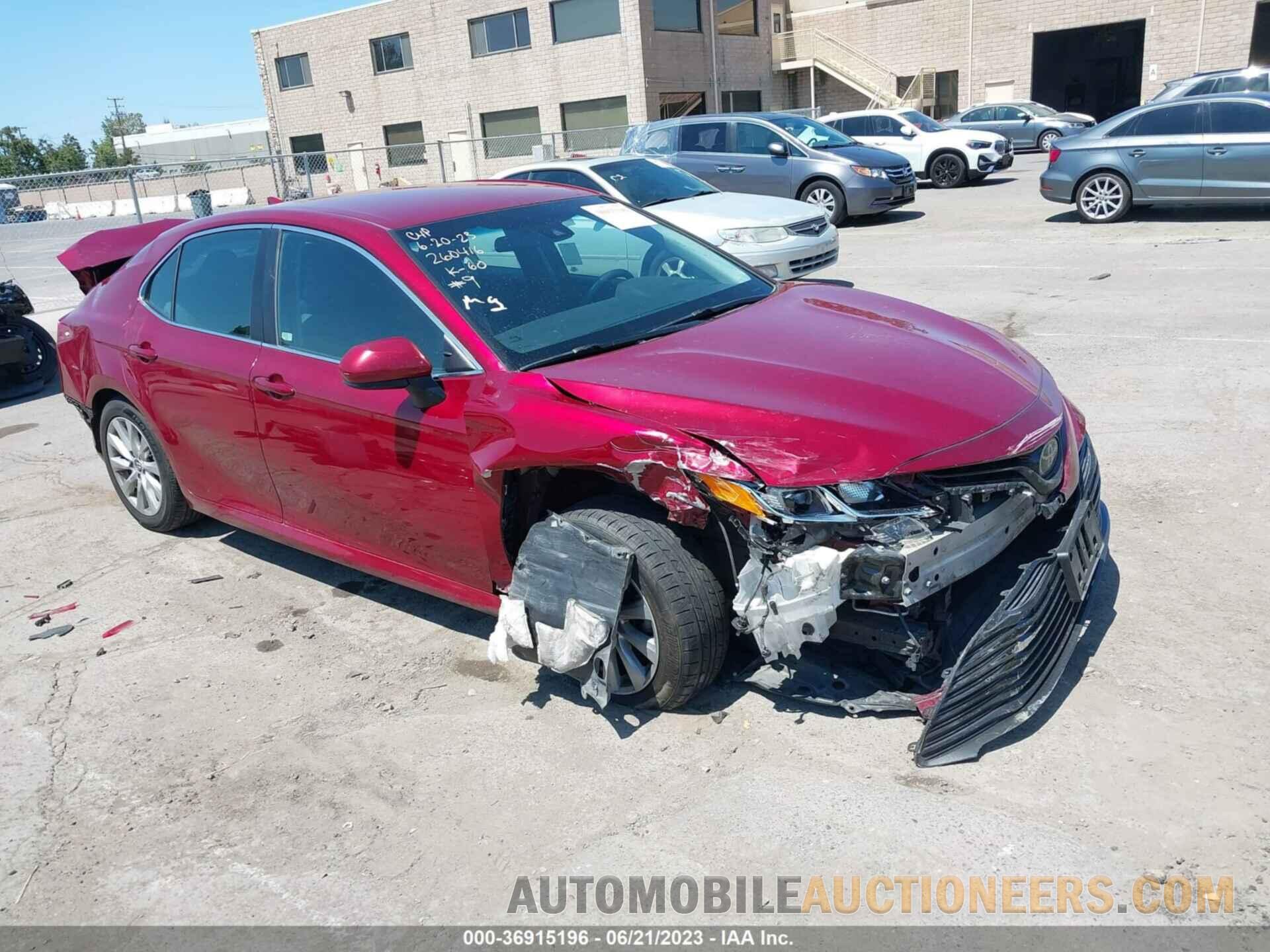 4T1B11HK1KU238724 TOYOTA CAMRY 2019