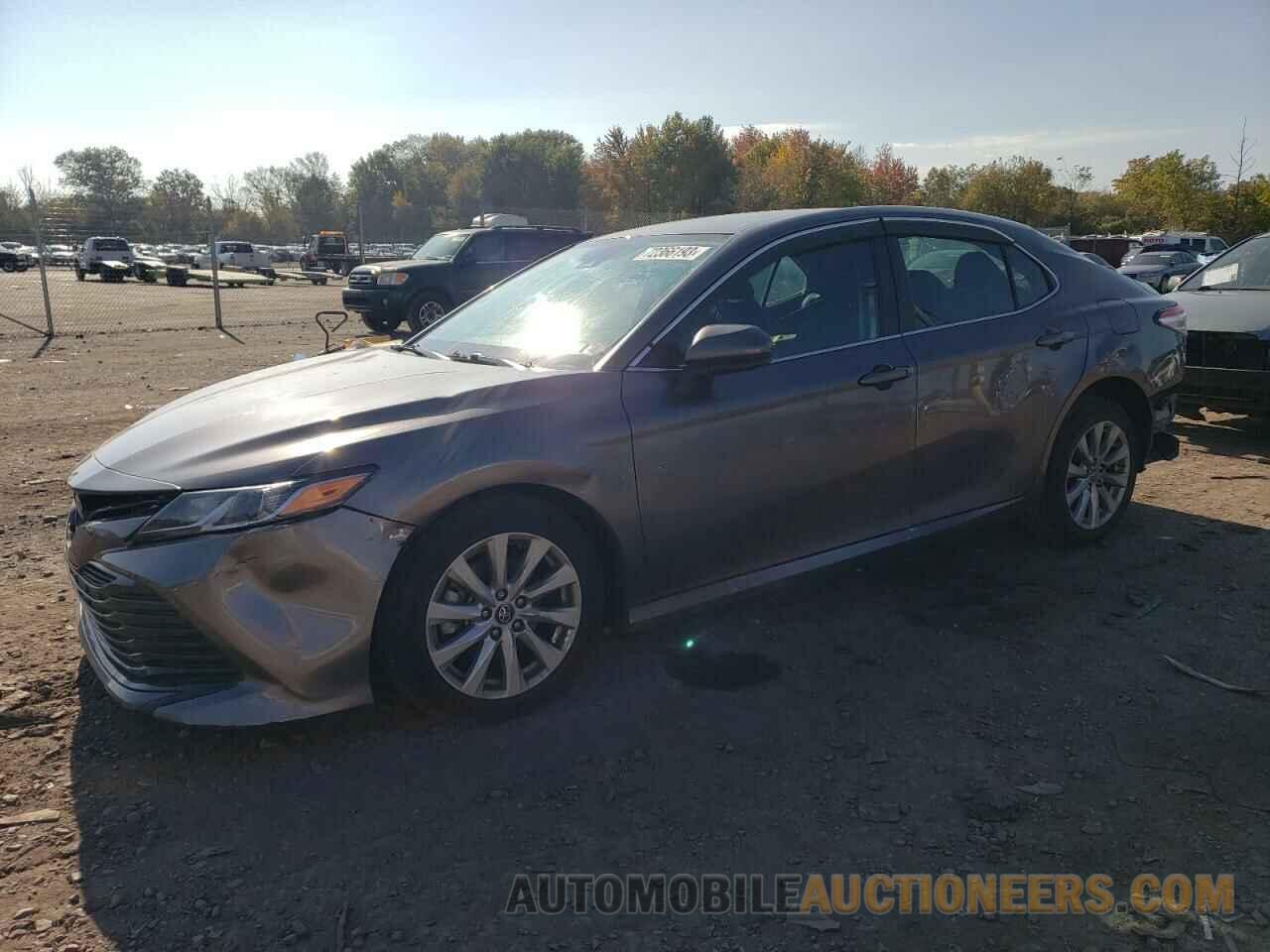 4T1B11HK1KU241316 TOYOTA CAMRY 2019