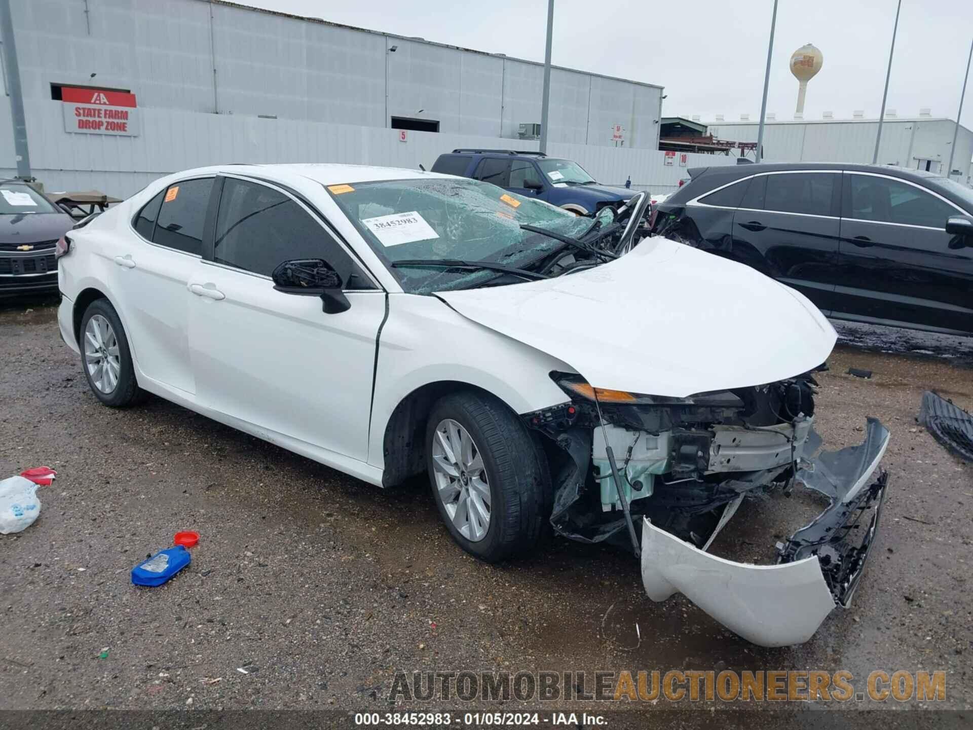 4T1B11HK1KU258567 TOYOTA CAMRY 2019