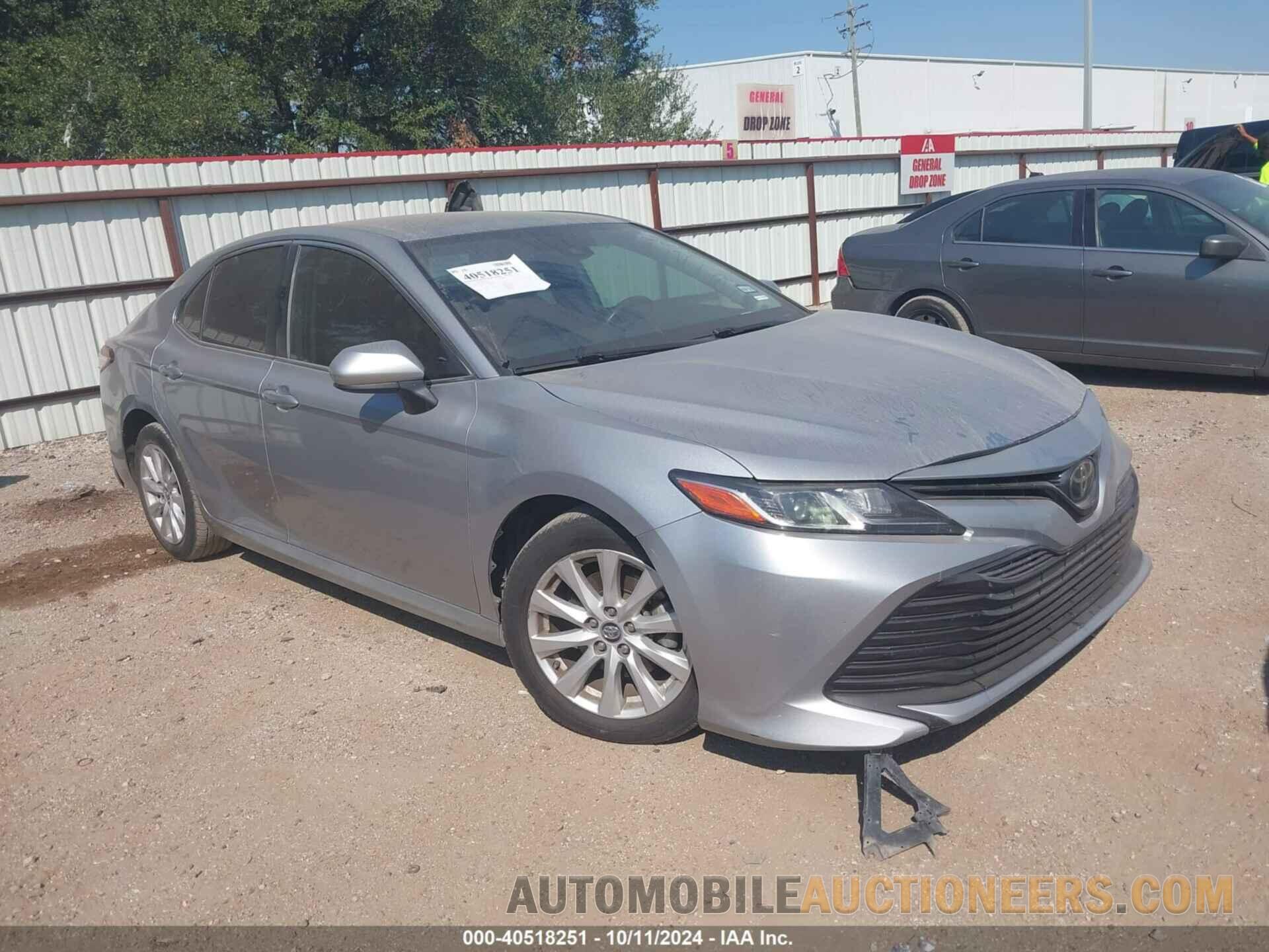 4T1B11HK1KU264403 TOYOTA CAMRY 2019