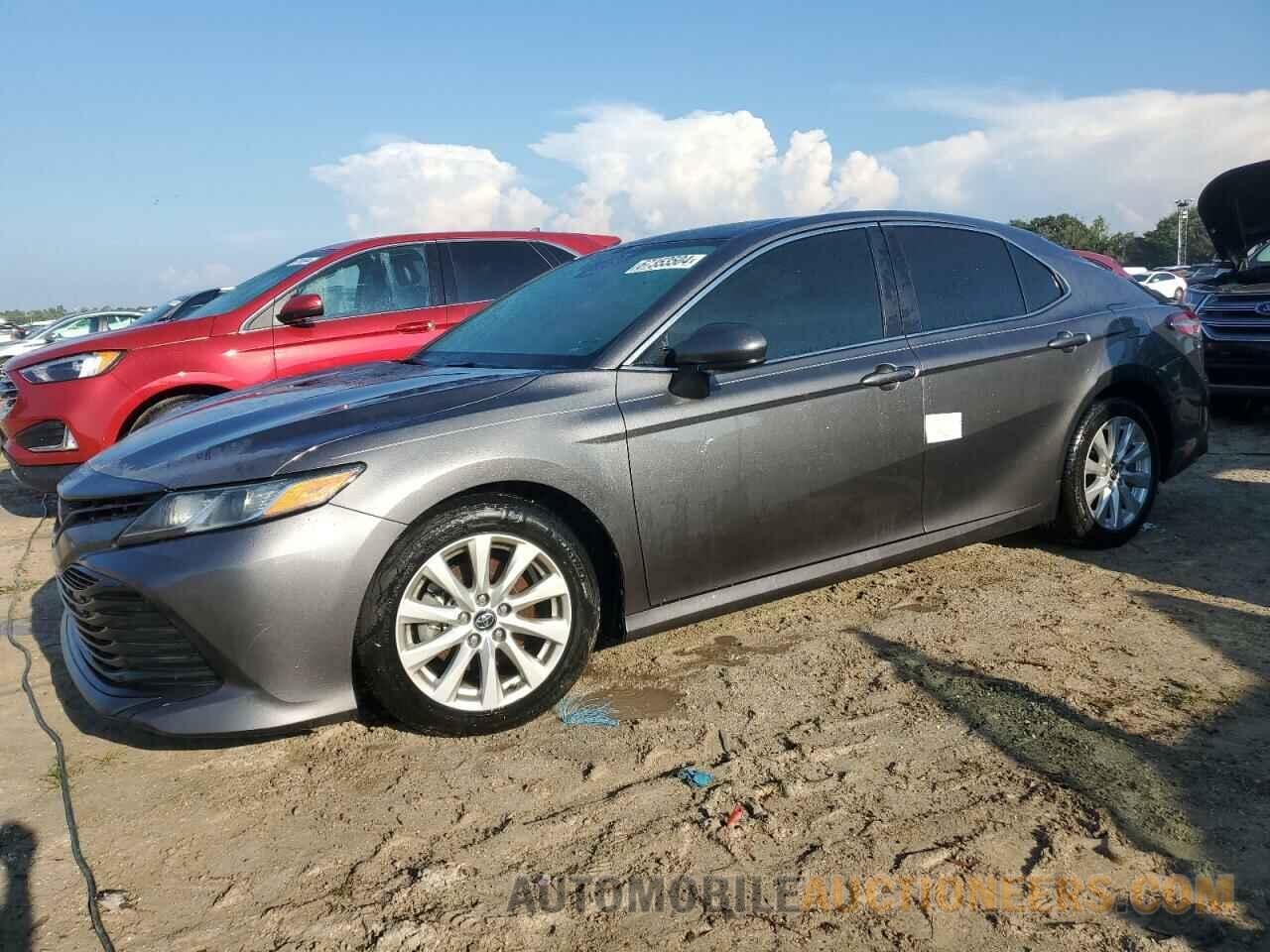 4T1B11HK1KU264854 TOYOTA CAMRY 2019