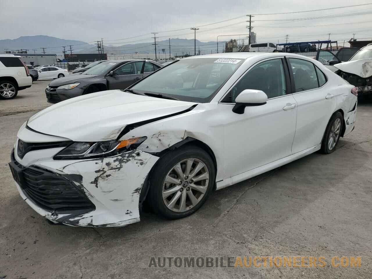 4T1B11HK1KU284442 TOYOTA CAMRY 2019