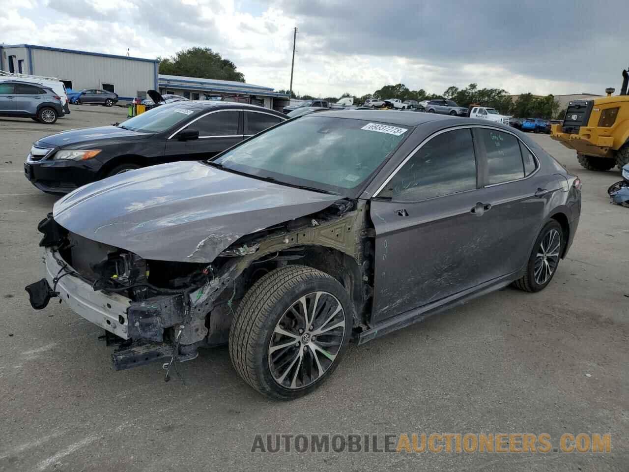 4T1B11HK1KU299068 TOYOTA CAMRY 2019