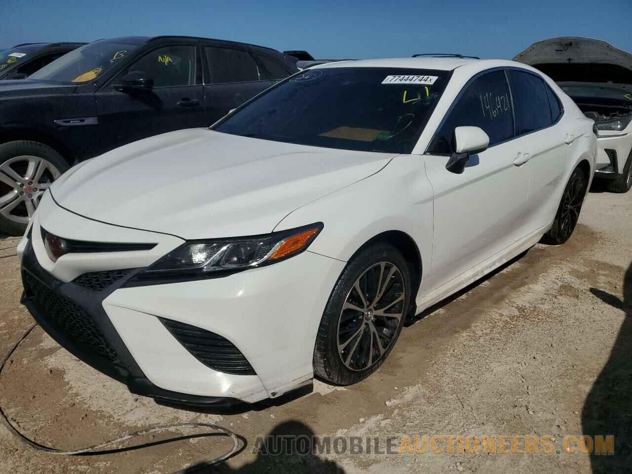 4T1B11HK1KU679544 TOYOTA CAMRY 2019