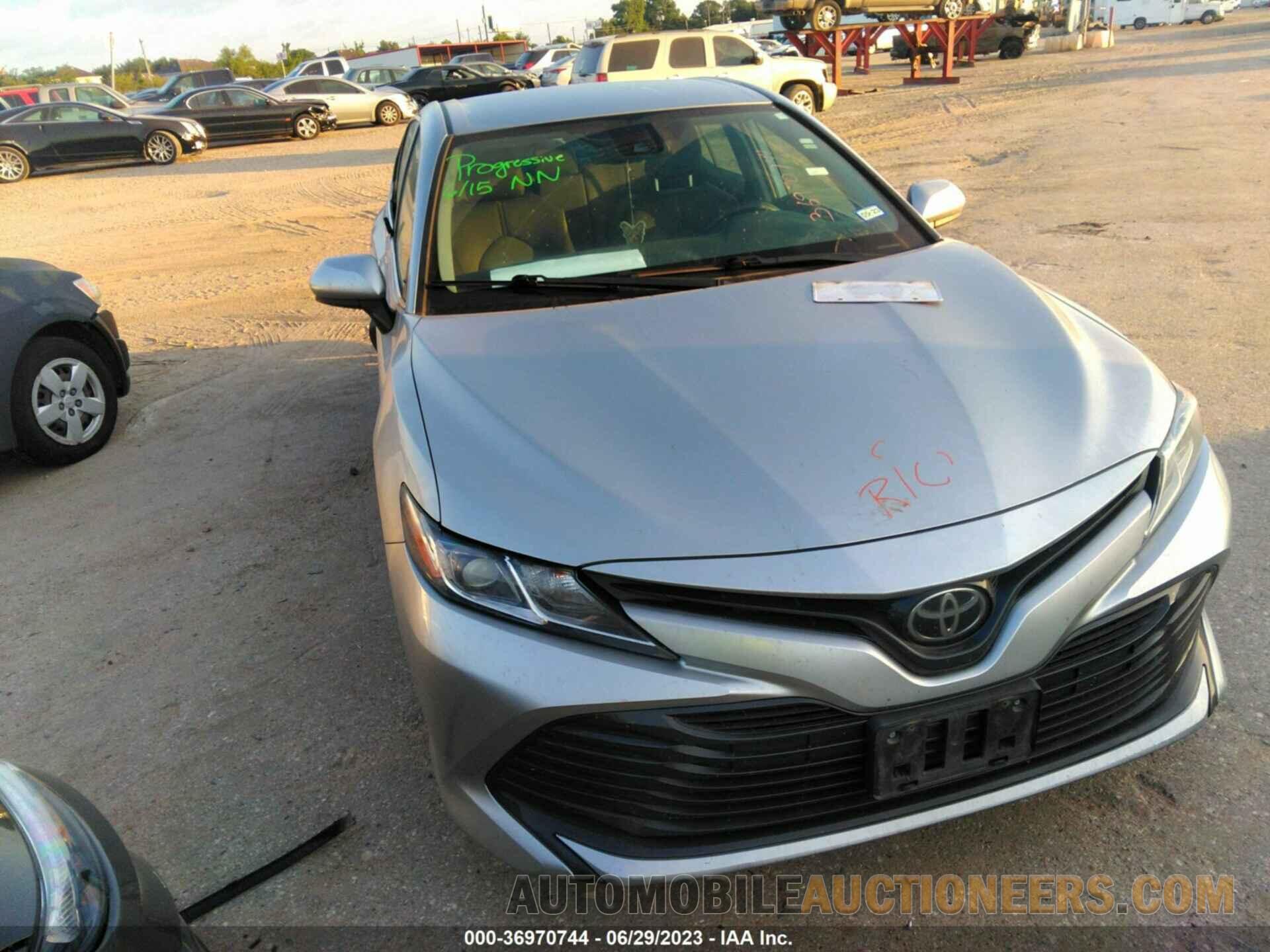 4T1B11HK1KU680886 TOYOTA CAMRY 2019