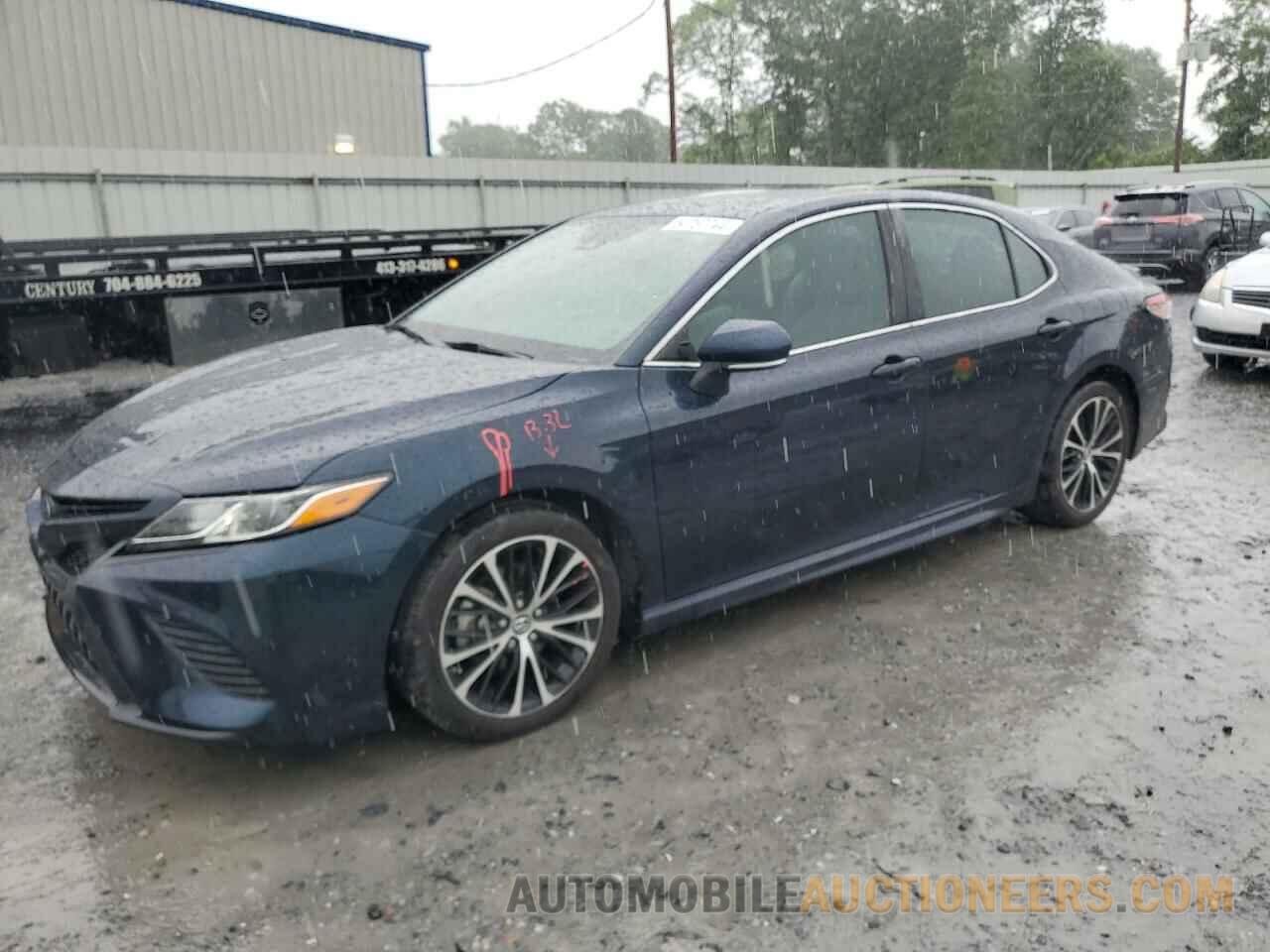 4T1B11HK1KU683481 TOYOTA CAMRY 2019