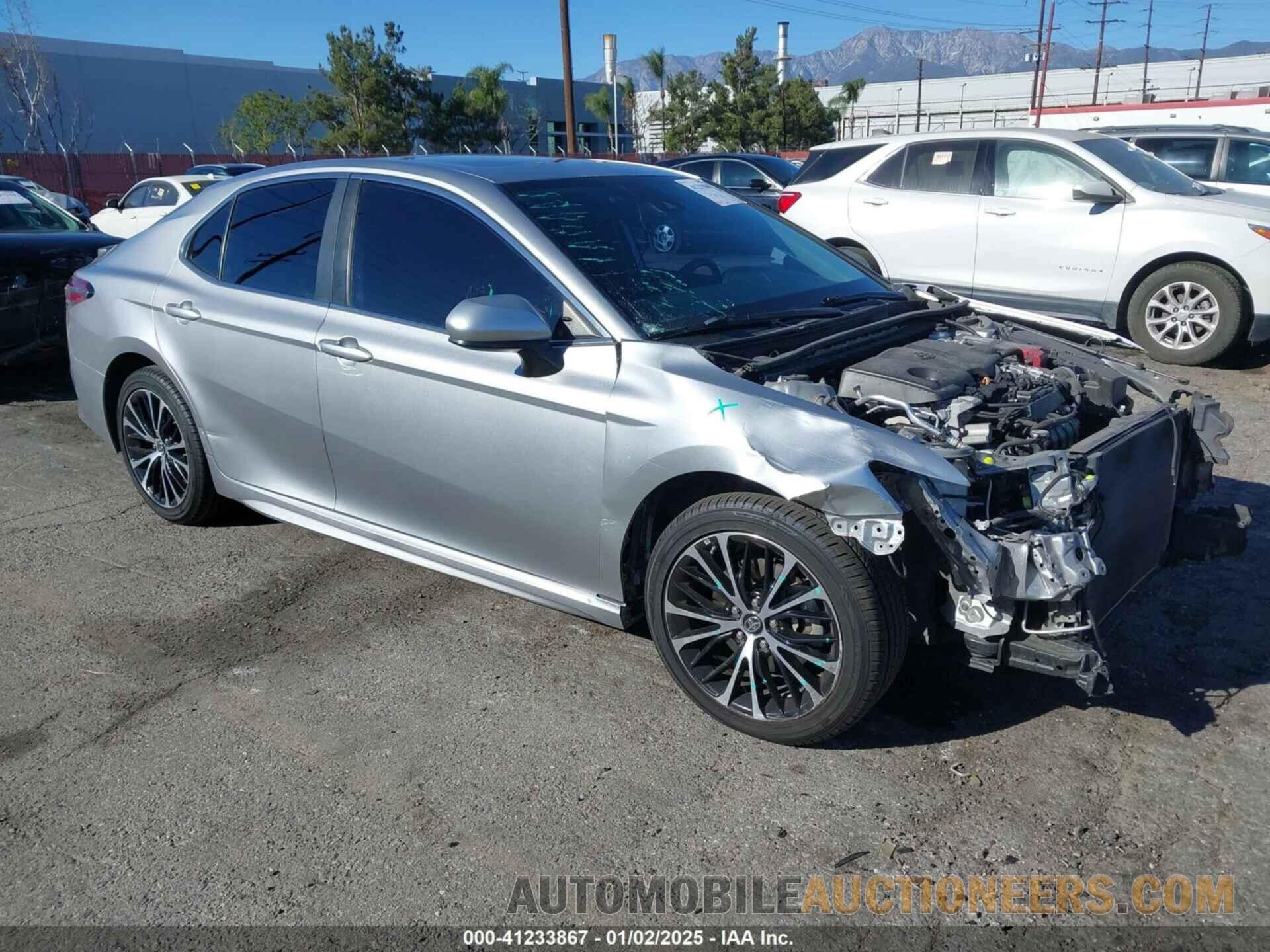 4T1B11HK1KU686235 TOYOTA CAMRY 2019