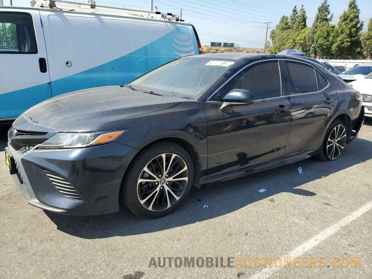 4T1B11HK1KU694156 TOYOTA CAMRY 2019