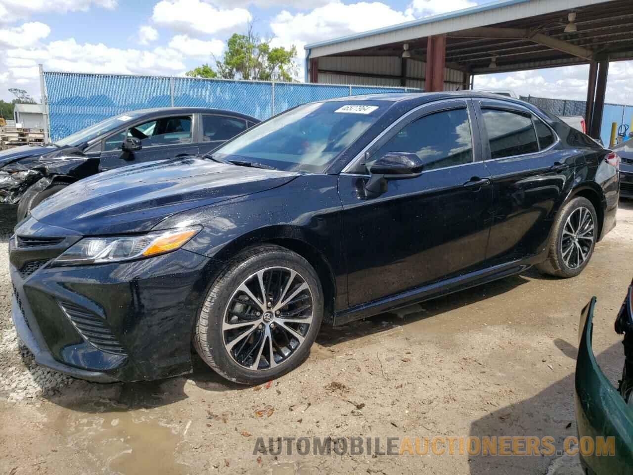 4T1B11HK1KU695095 TOYOTA CAMRY 2019