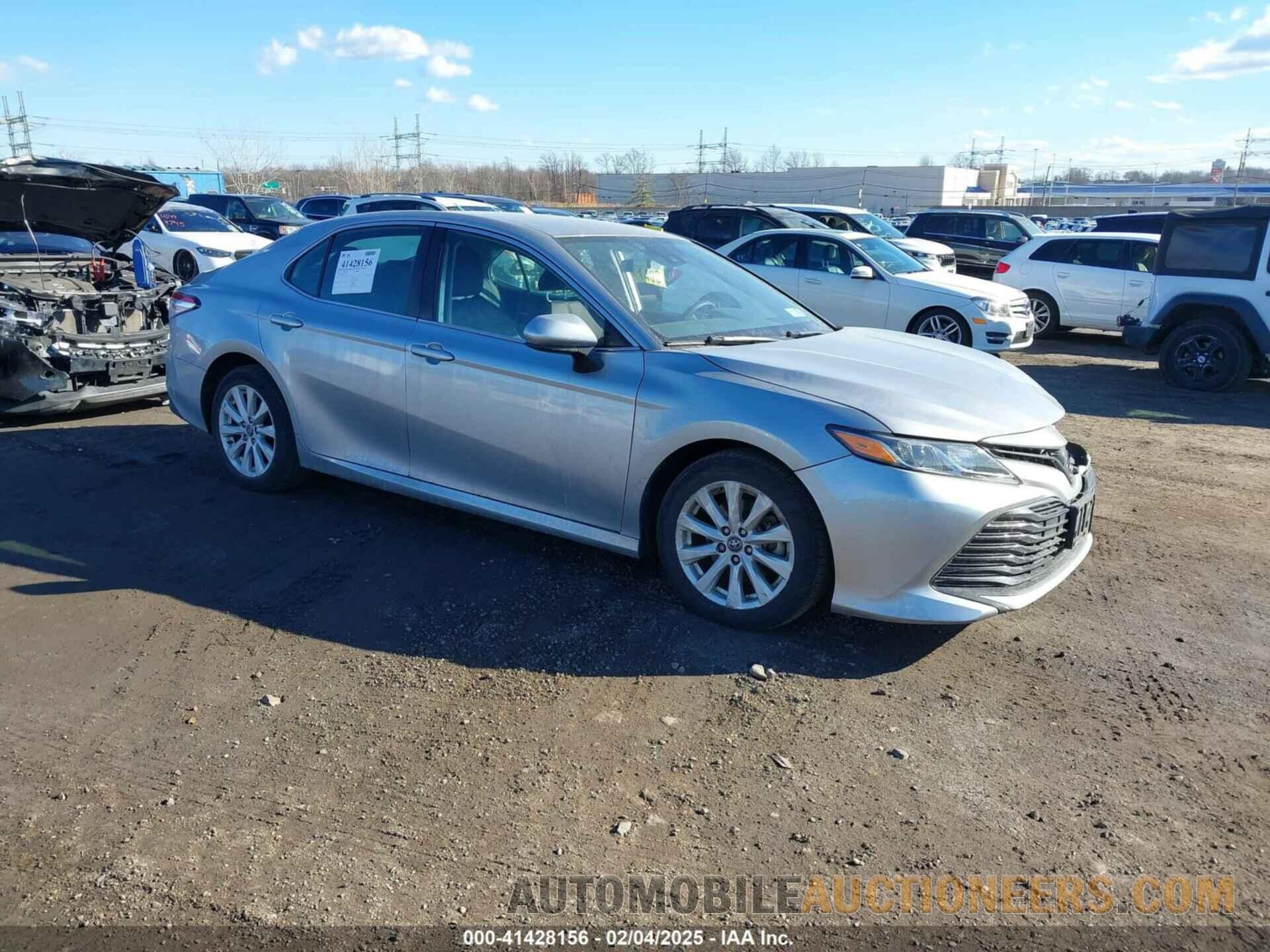 4T1B11HK1KU702188 TOYOTA CAMRY 2019