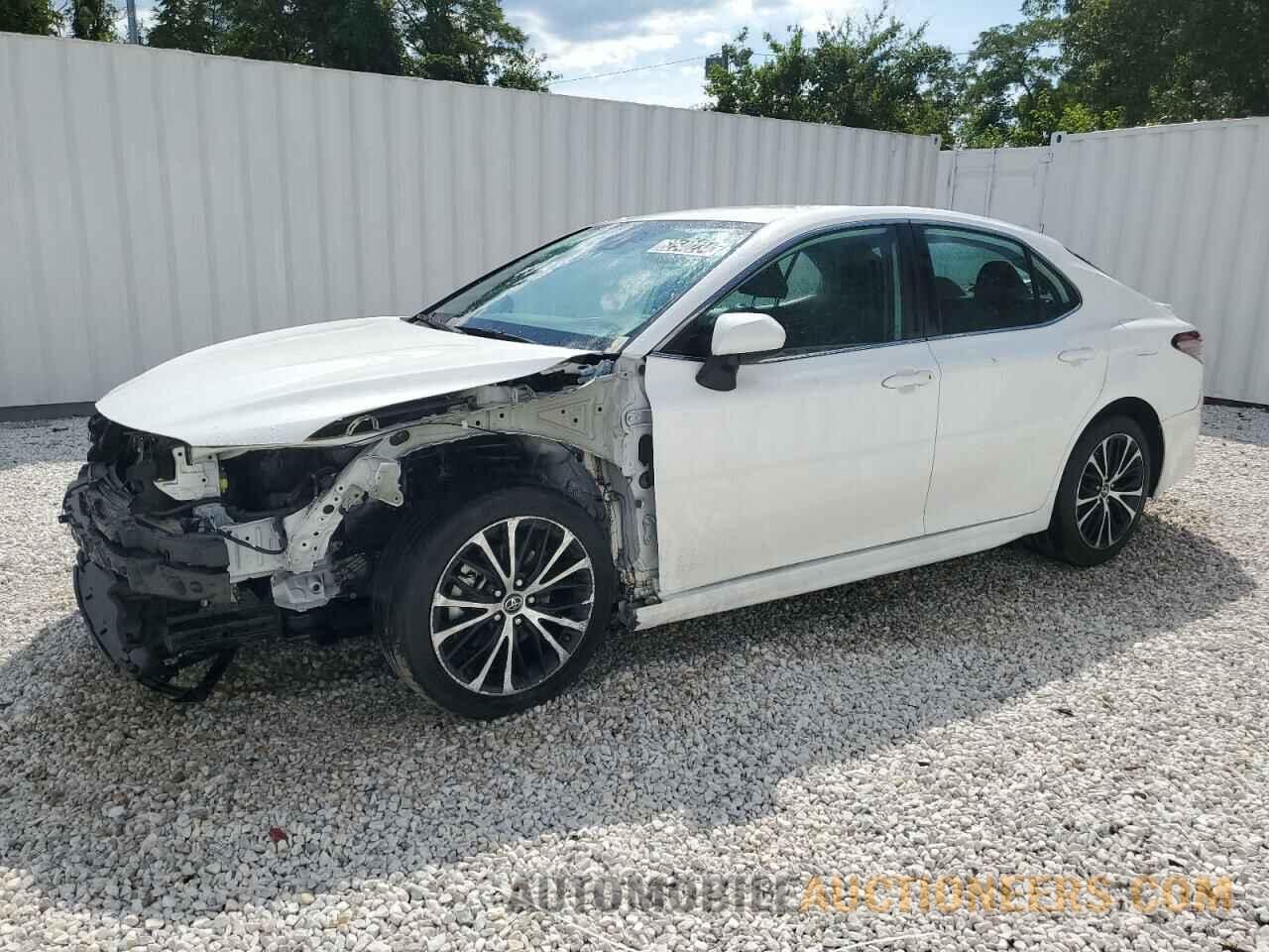 4T1B11HK1KU704815 TOYOTA CAMRY 2019