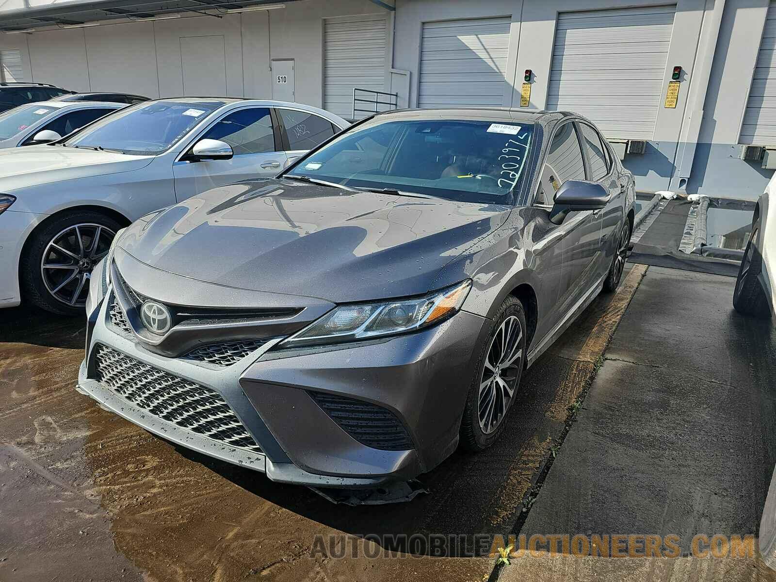 4T1B11HK1KU720397 Toyota Camry 2019