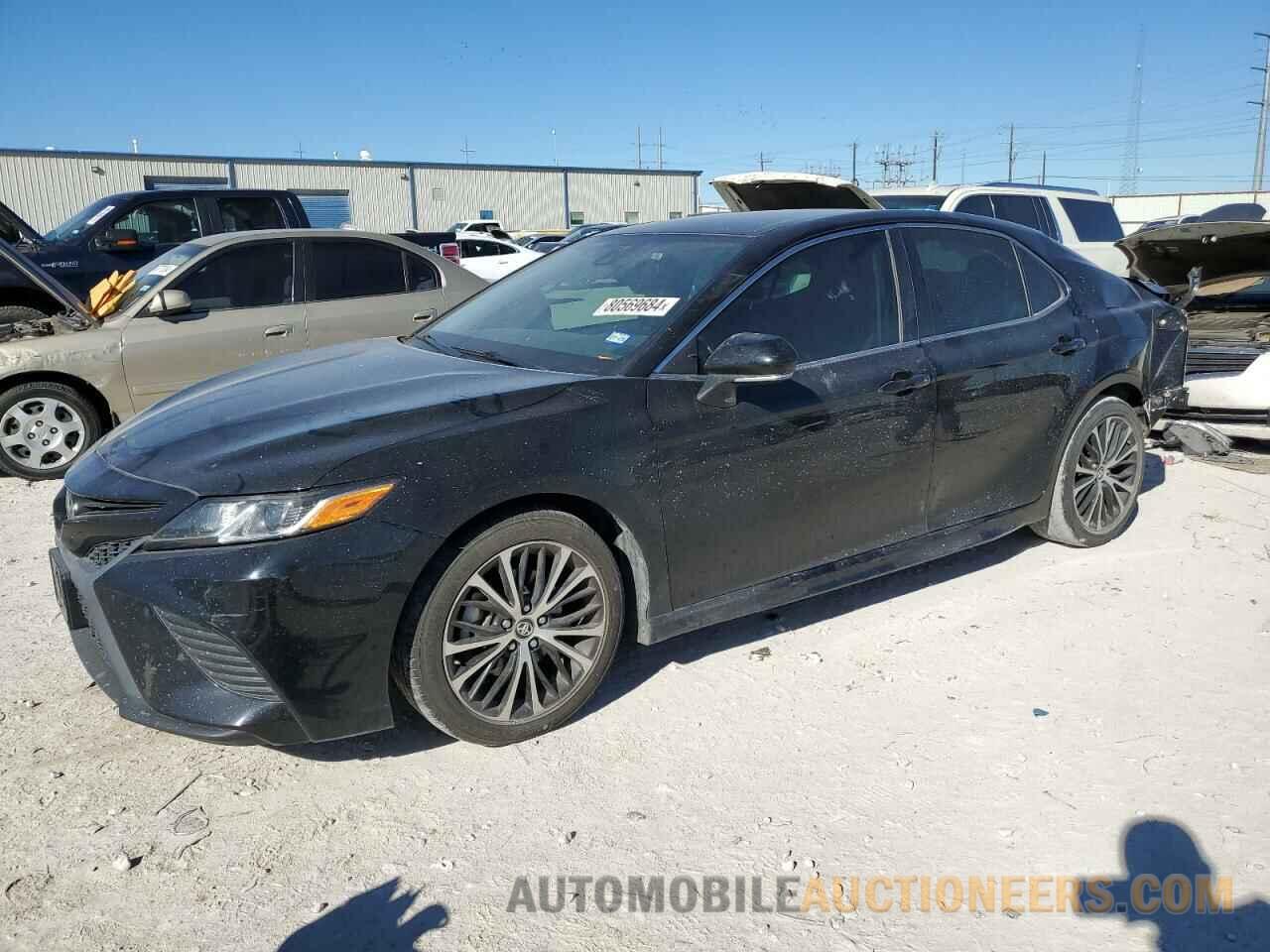 4T1B11HK1KU723137 TOYOTA CAMRY 2019