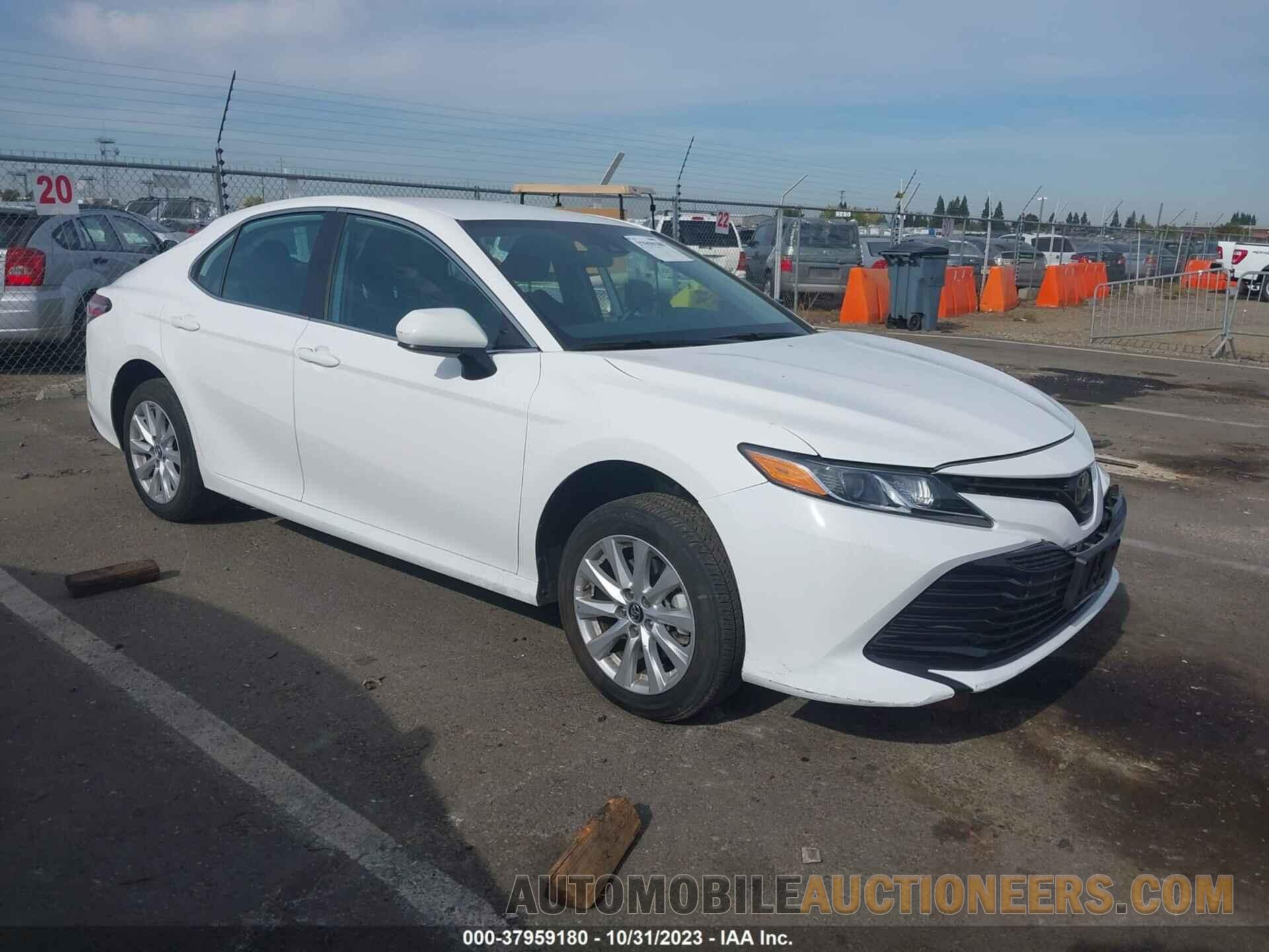 4T1B11HK1KU724417 TOYOTA CAMRY 2019