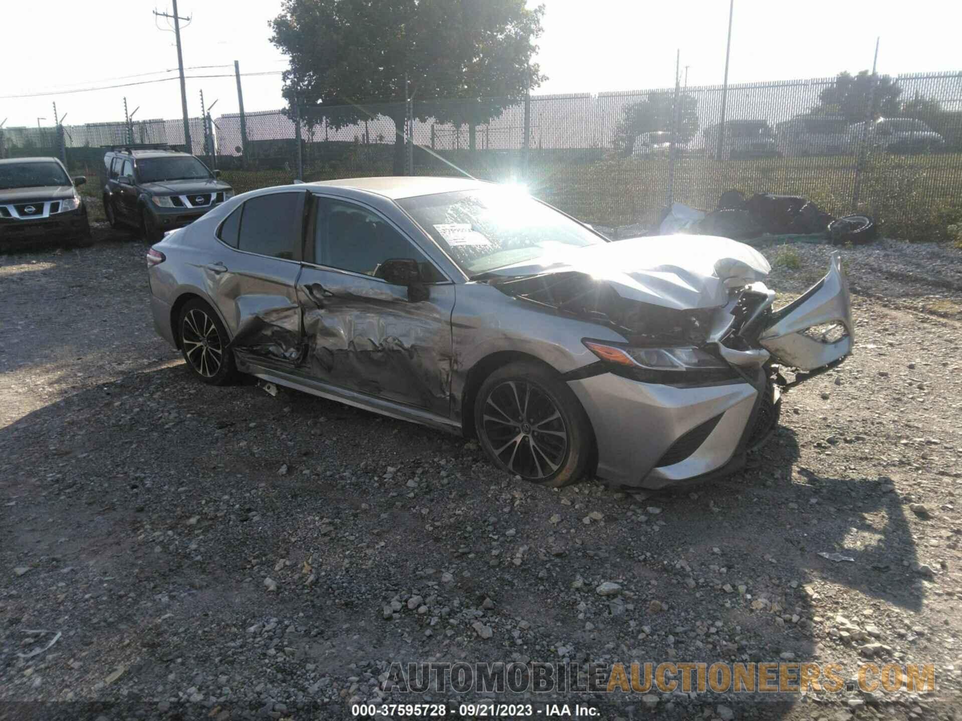 4T1B11HK1KU727527 TOYOTA CAMRY 2019