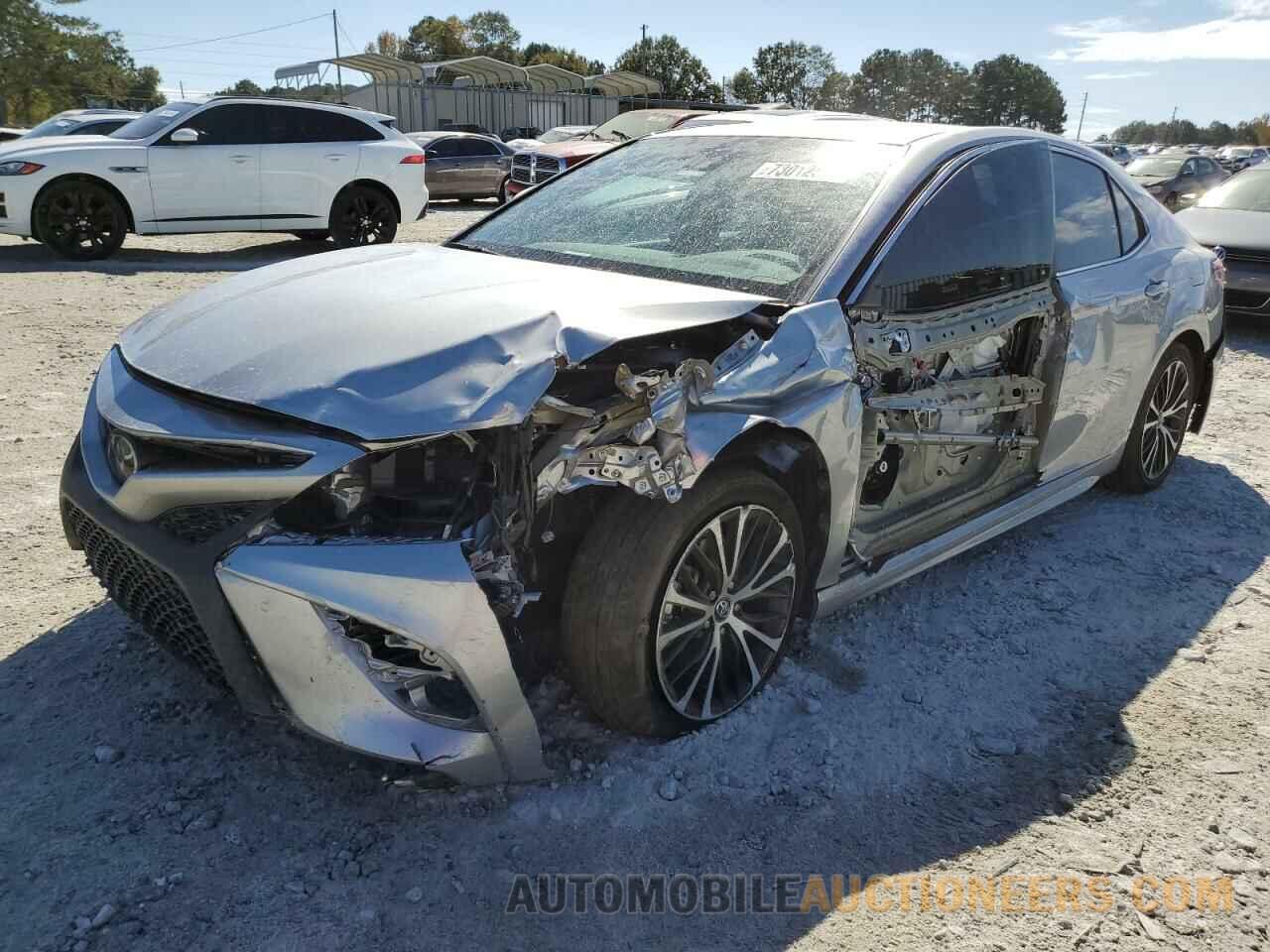 4T1B11HK1KU735028 TOYOTA CAMRY 2019