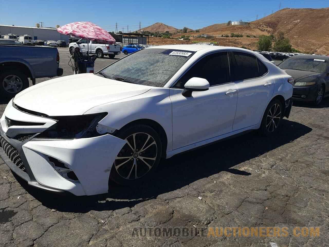 4T1B11HK1KU735093 TOYOTA CAMRY 2019