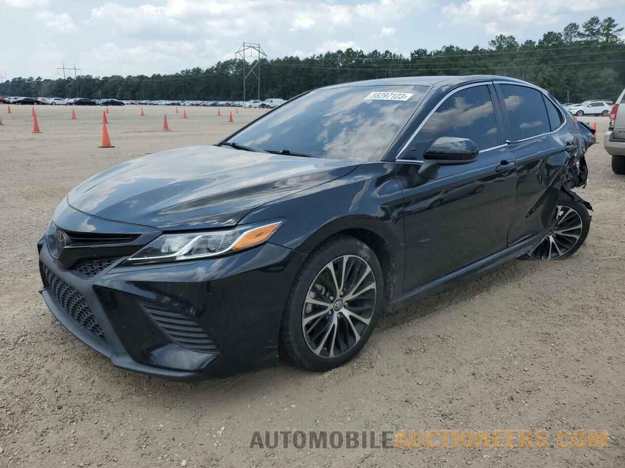 4T1B11HK1KU742724 TOYOTA CAMRY 2019