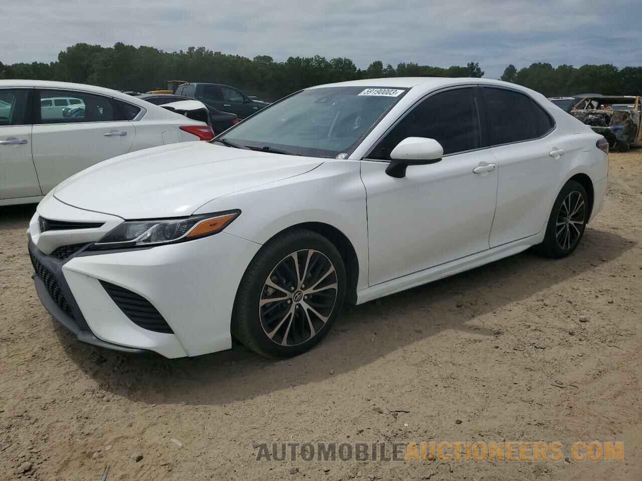 4T1B11HK1KU756817 TOYOTA CAMRY 2019