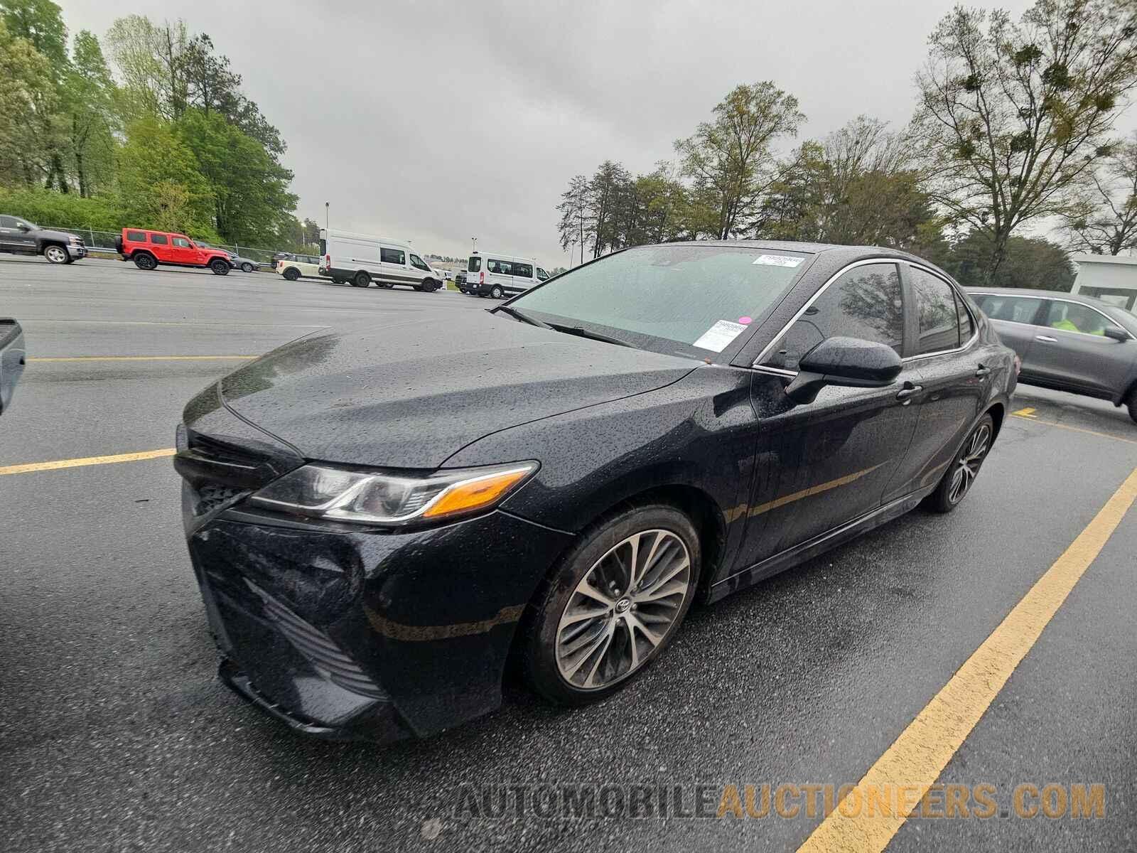 4T1B11HK1KU757059 Toyota Camry 2019