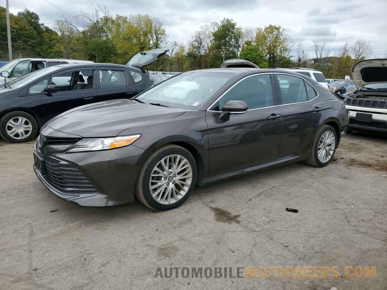 4T1B11HK1KU760754 TOYOTA CAMRY 2019