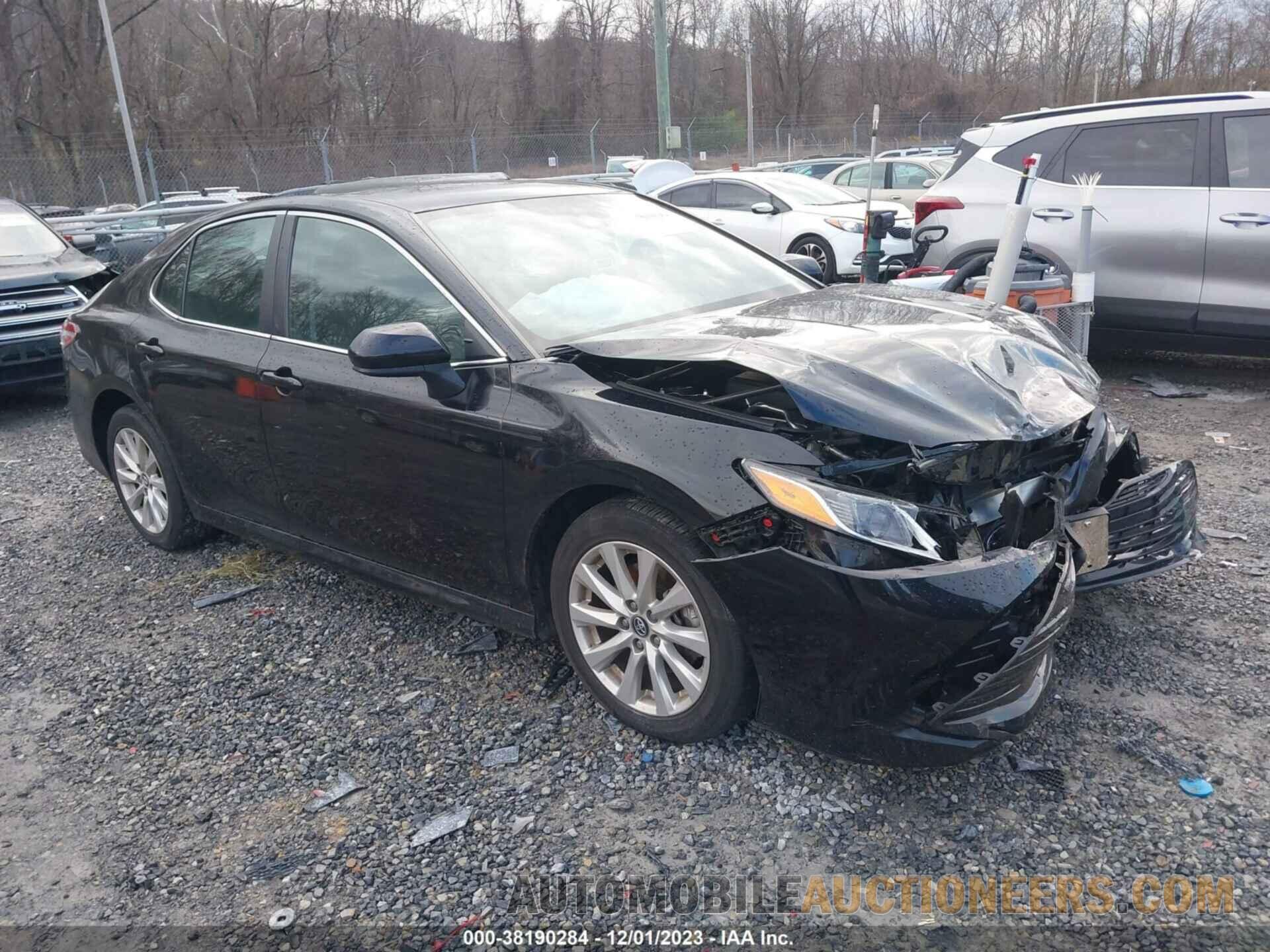 4T1B11HK1KU768207 TOYOTA CAMRY 2019