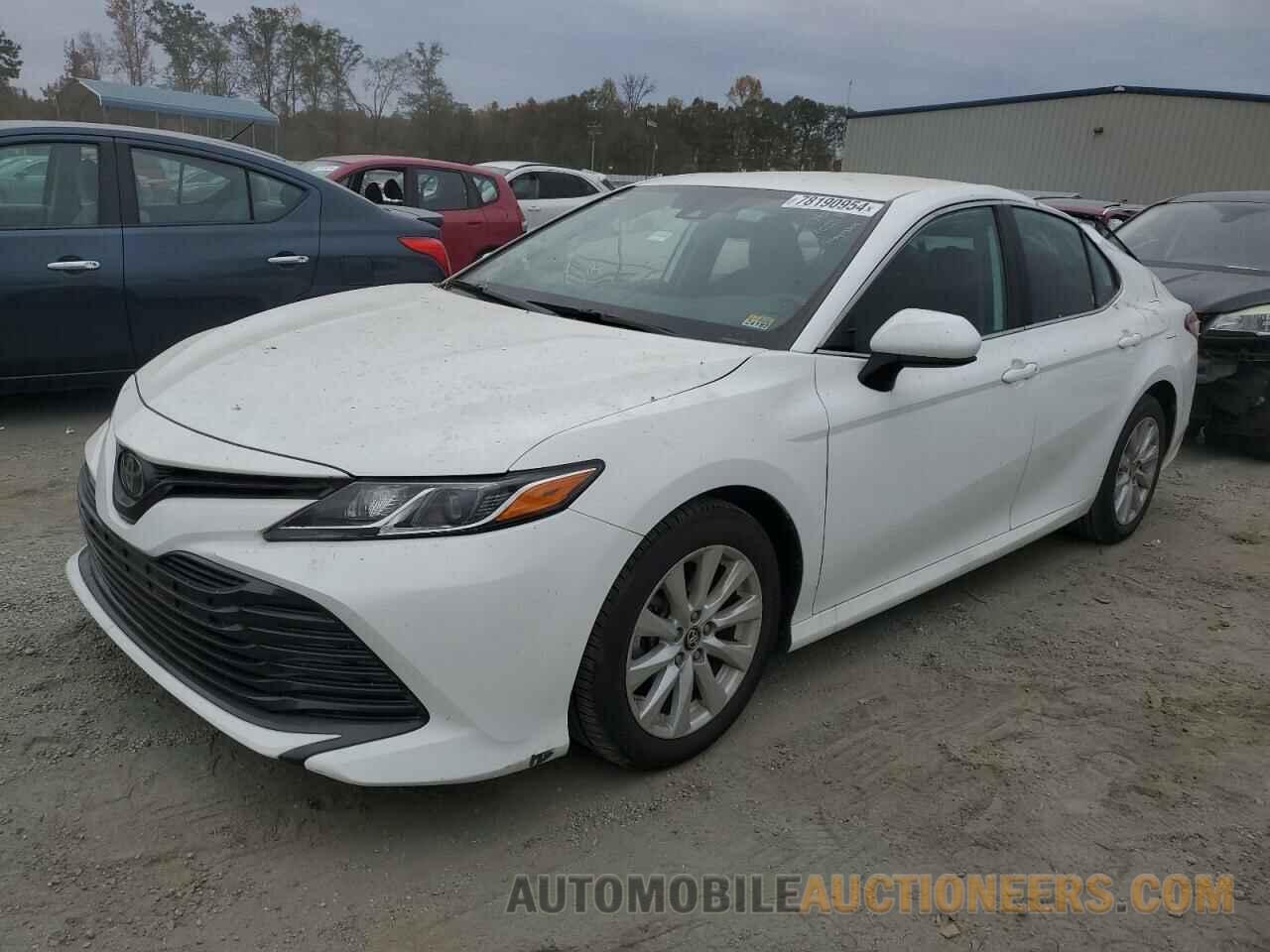 4T1B11HK1KU780776 TOYOTA CAMRY 2019