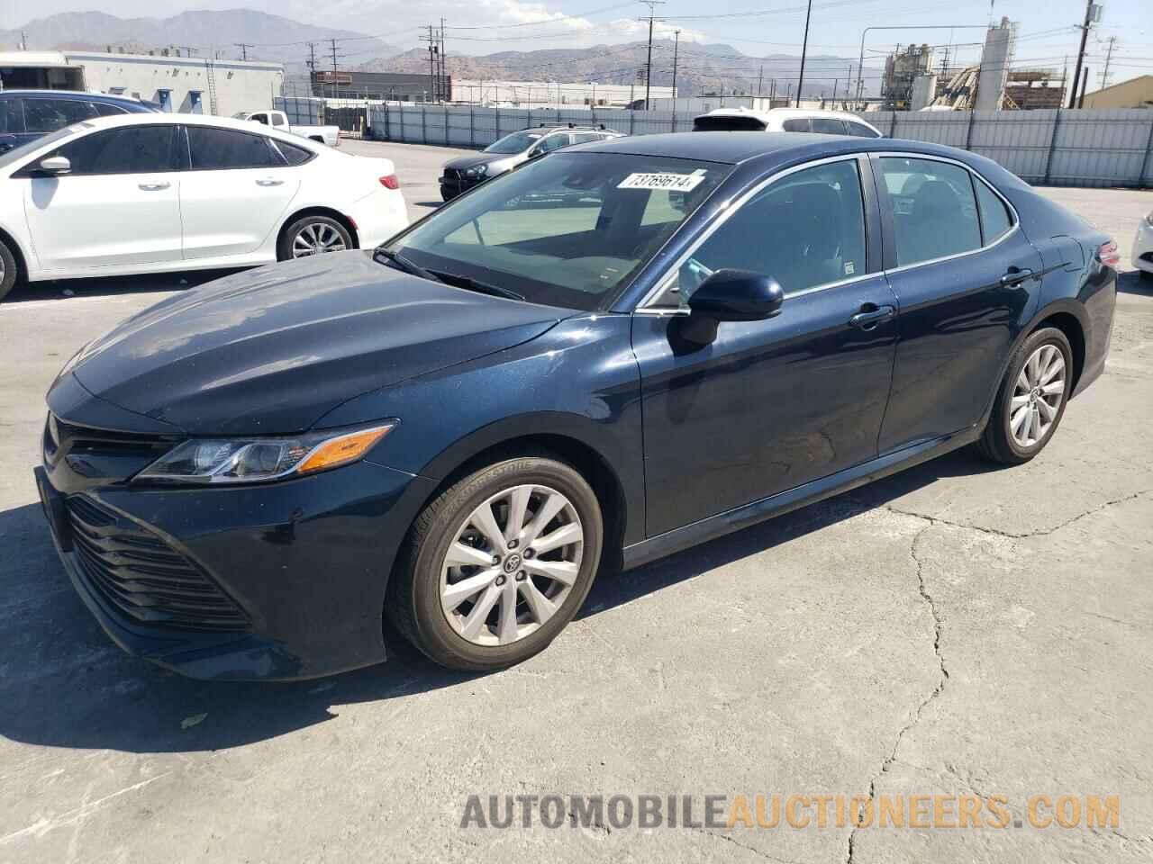 4T1B11HK1KU801125 TOYOTA CAMRY 2019