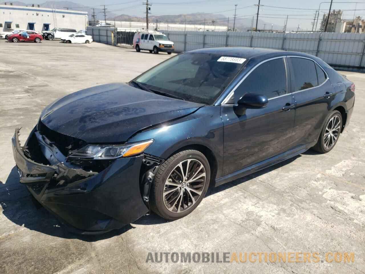 4T1B11HK1KU801660 TOYOTA CAMRY 2019