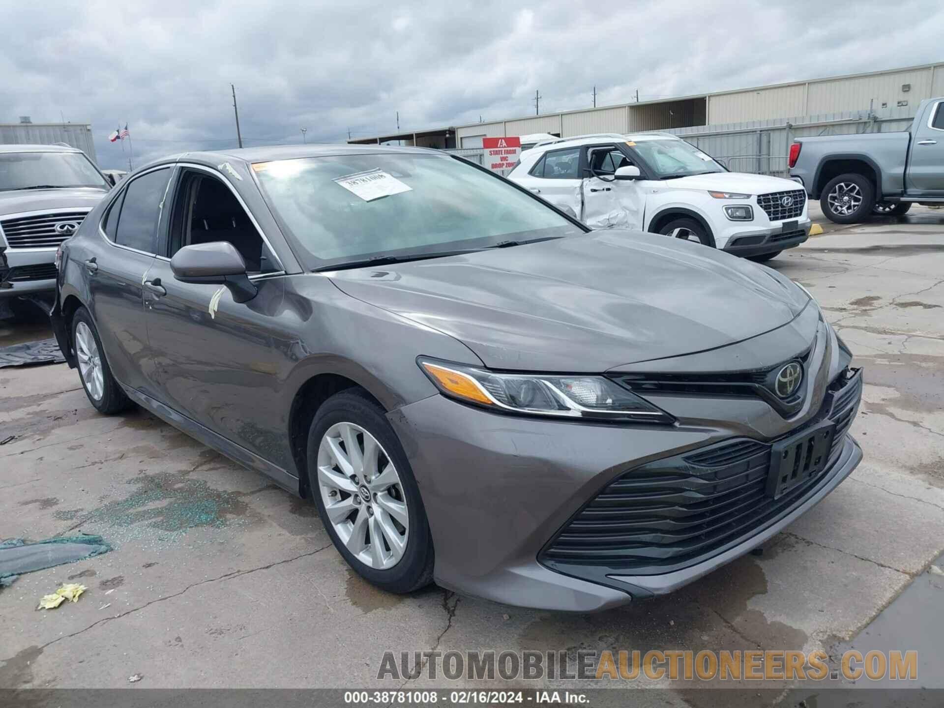 4T1B11HK1KU805661 TOYOTA CAMRY 2019